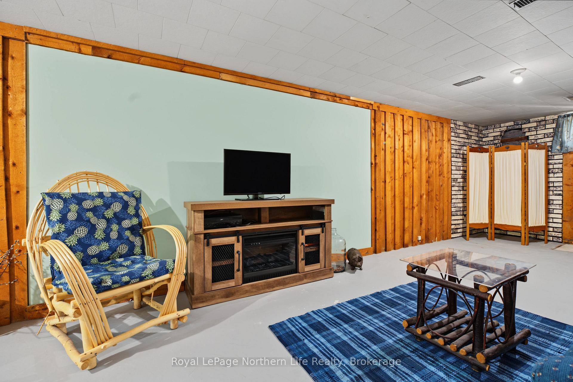 Photo 34 of 55 Nightingale Drive, North Bay, Ferris — HOMEH