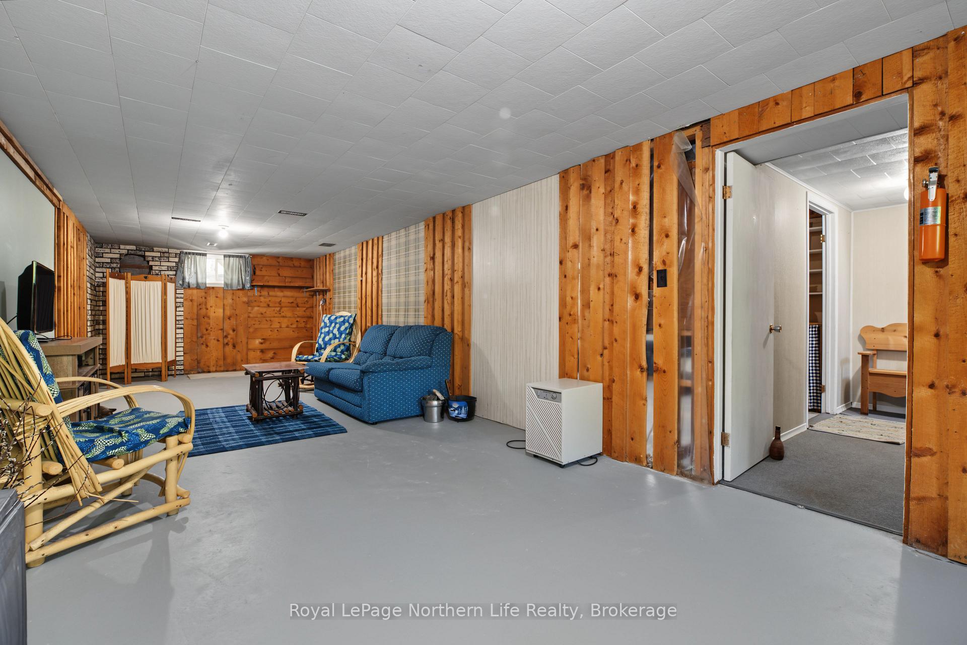 Photo 36 of 55 Nightingale Drive, North Bay, Ferris — HOMEH