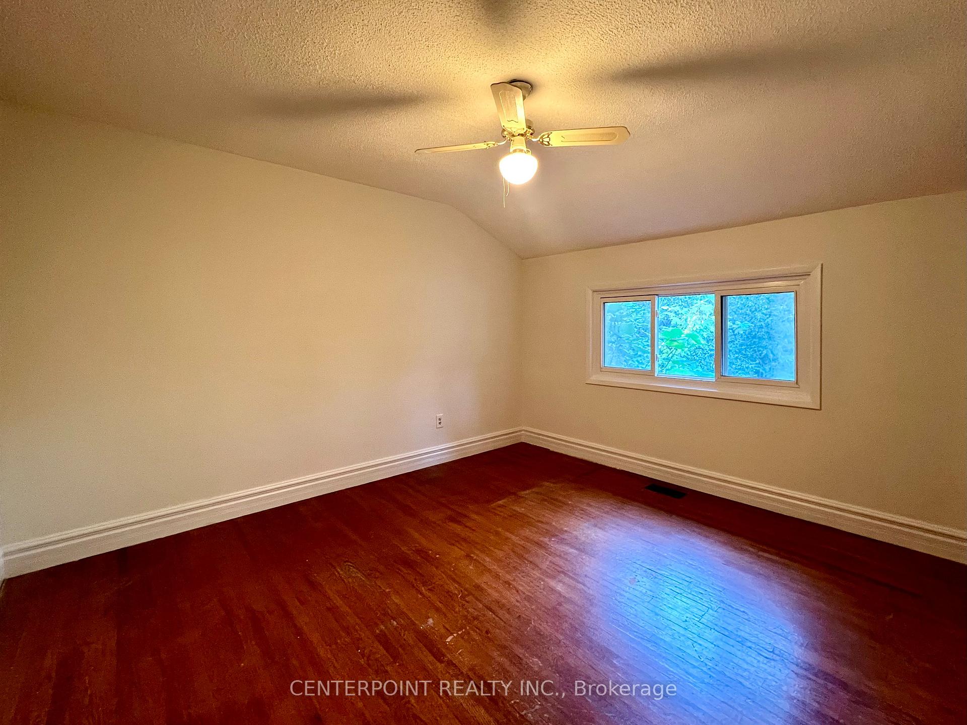 Photo 8 of 287 Kent Crescent, Burlington, Appleby — HOMEH