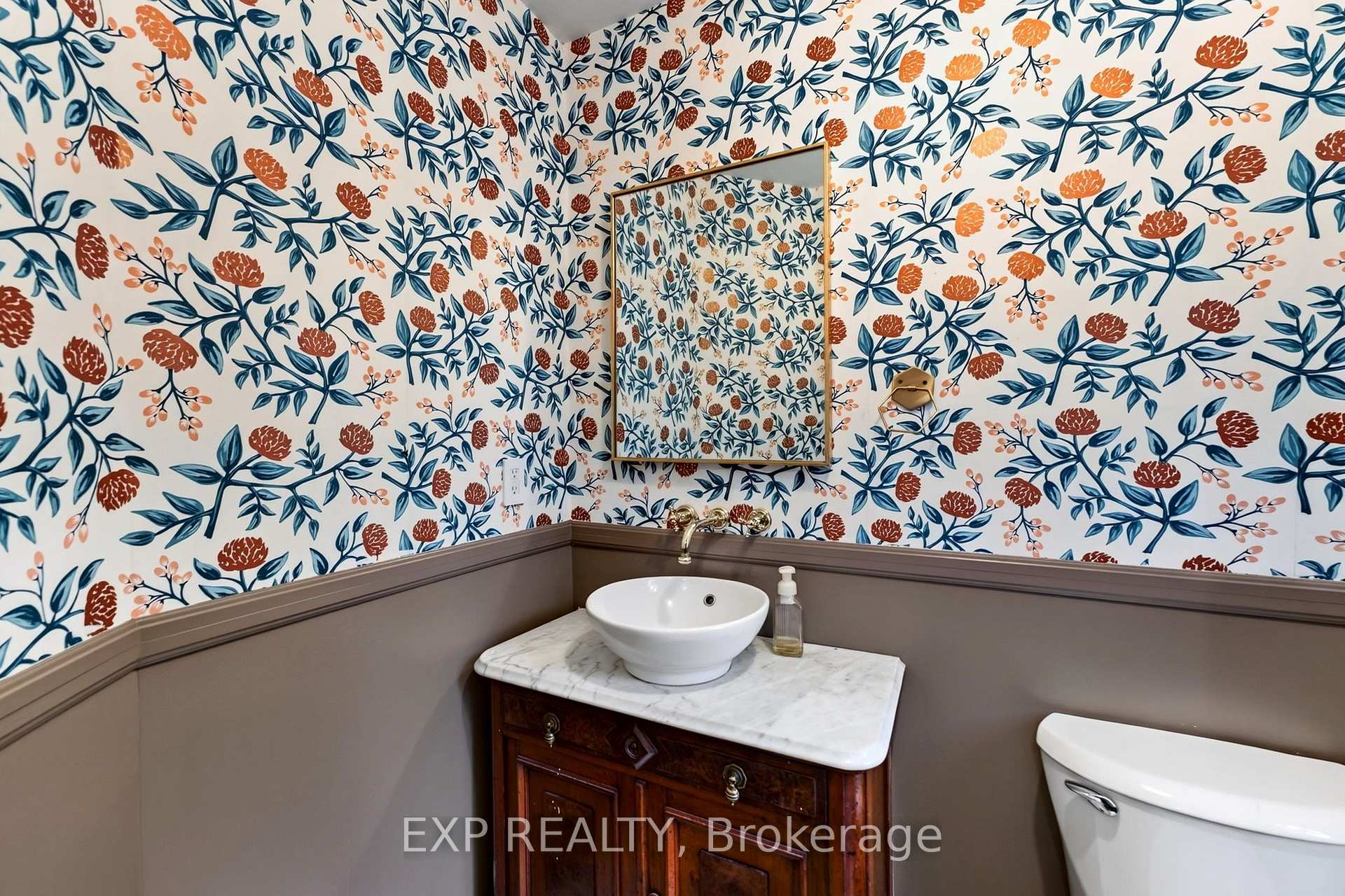 Photo 21 of 1 Aird Court, Georgina, Baldwin — HOMEH