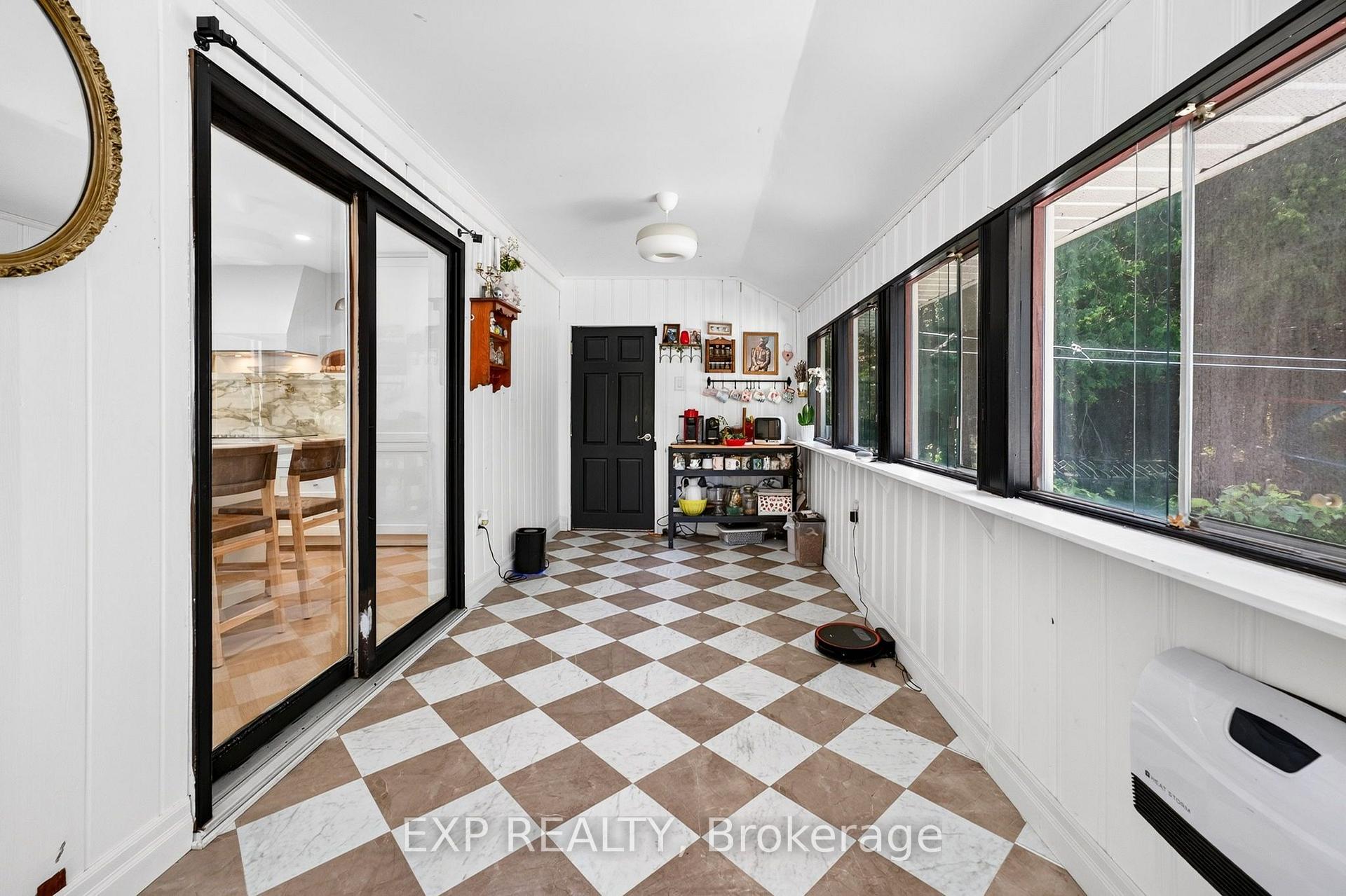 Photo 22 of 1 Aird Court, Georgina, Baldwin — HOMEH