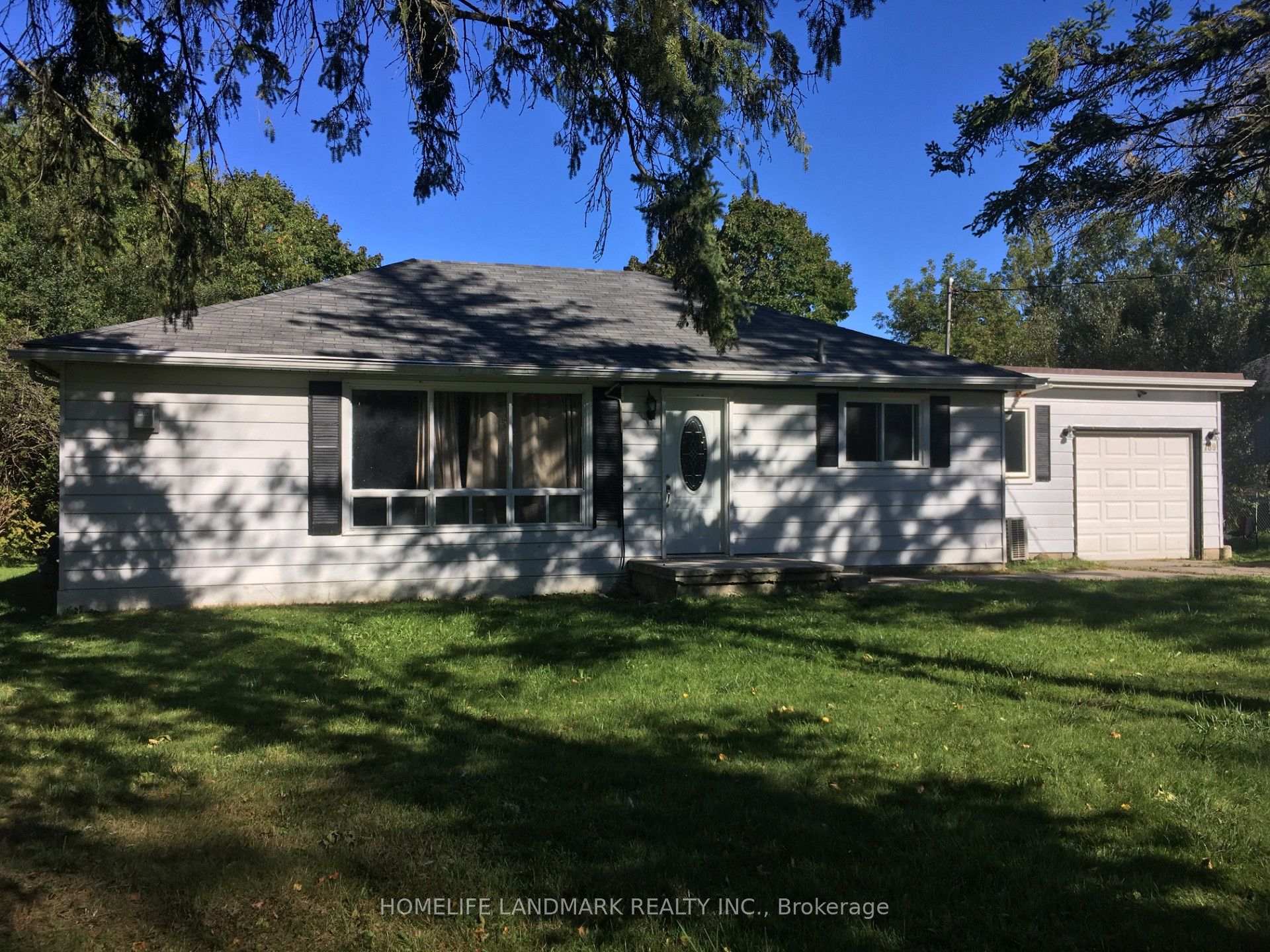 Photo 8 of 789 Carol Avenue, Georgina, Historic Lakeshore Communities — HOMEH