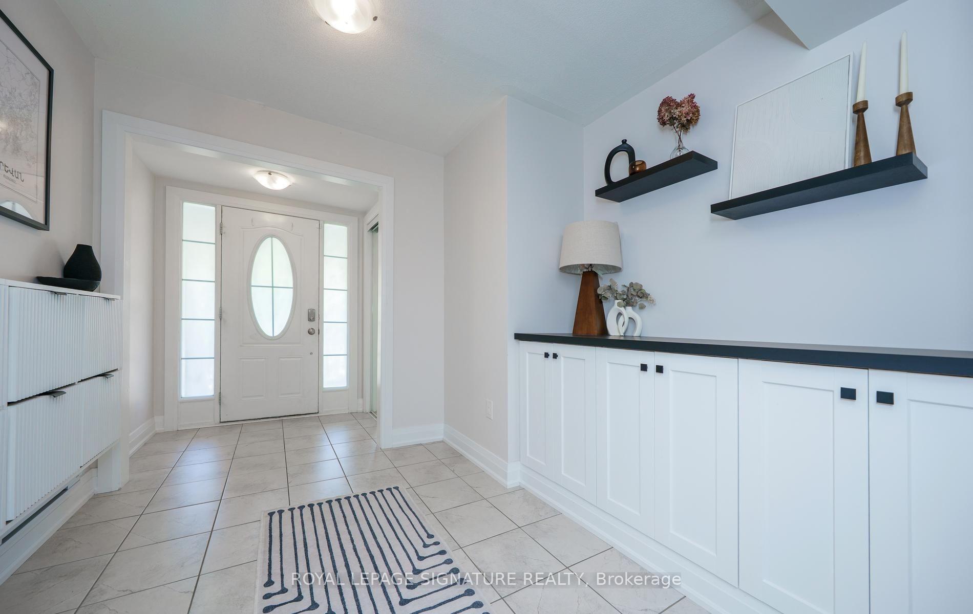 Photo 9 of 1085 Silk Street, Pickering, Rural Pickering — HOMEH