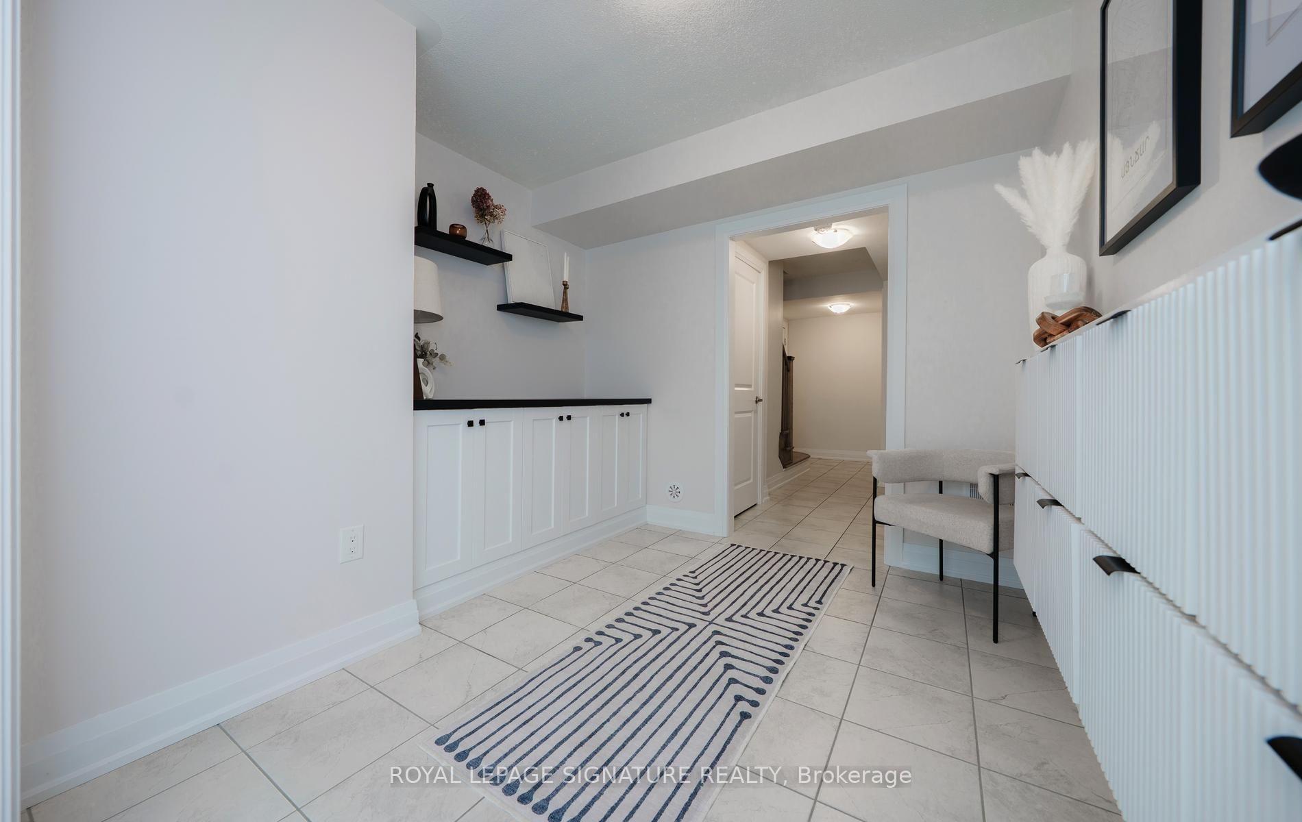 Photo 11 of 1085 Silk Street, Pickering, Rural Pickering — HOMEH