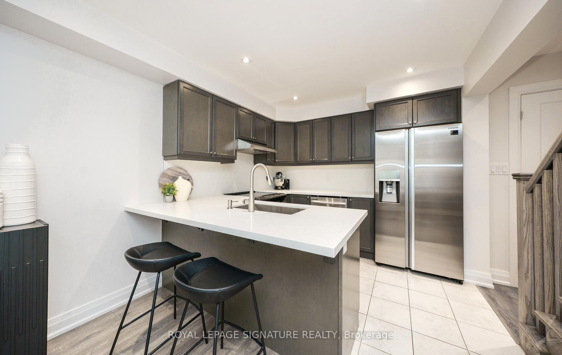 Photo 26 of 1085 Silk Street, Pickering, Rural Pickering — HOMEH