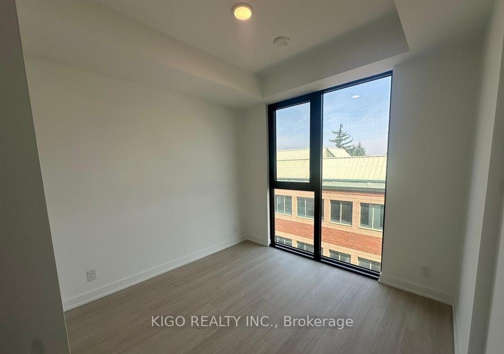 Photo 5 of Unit 501, 699 Sheppard Avenue E, North York, Bayview Village — HOMEH