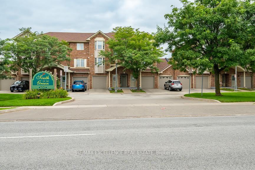 Photo 1 of Unit 31, 4045 Upper Middle Road, Burlington, Rose — HOMEH