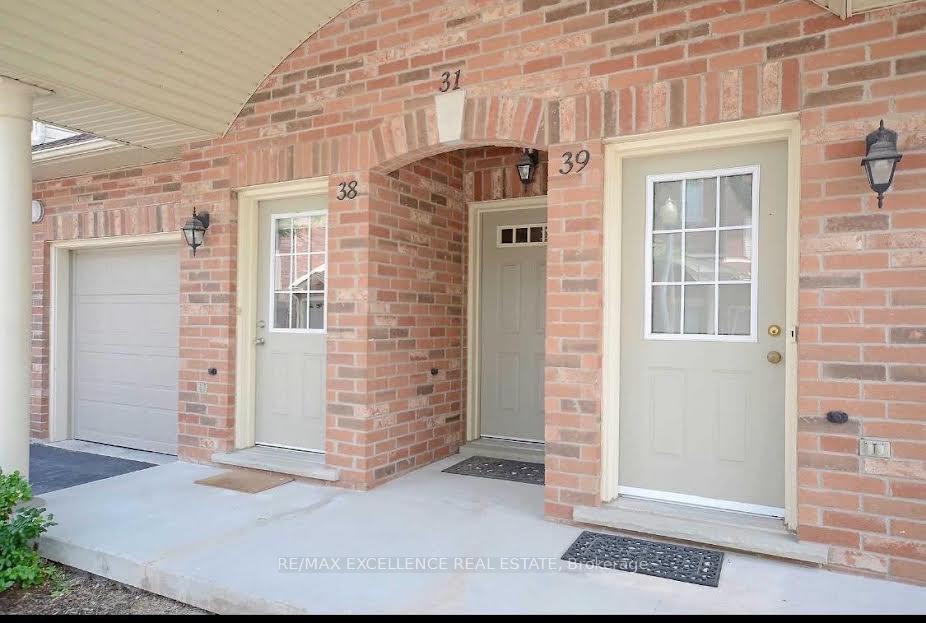 Photo 2 of Unit 31, 4045 Upper Middle Road, Burlington, Rose — HOMEH