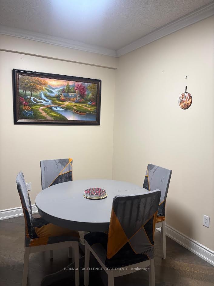Photo 4 of Unit 31, 4045 Upper Middle Road, Burlington, Rose — HOMEH