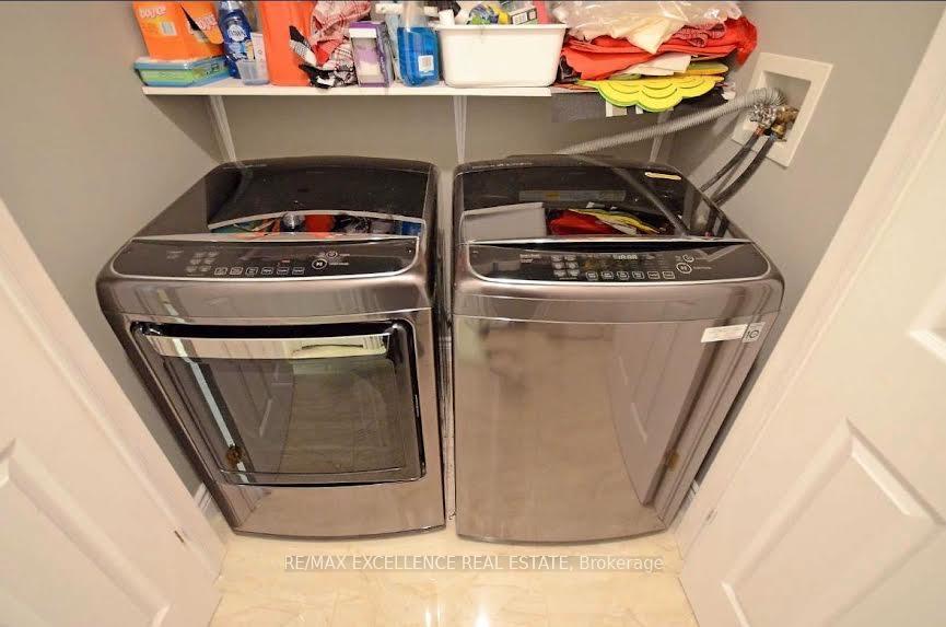 Photo 14 of Unit 31, 4045 Upper Middle Road, Burlington, Rose — HOMEH