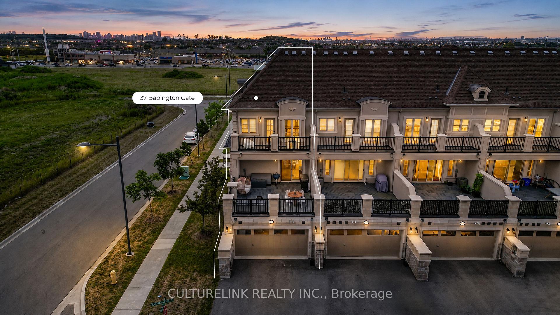Photo 4 of 37 Babington Gate, Vaughan, Maple — HOMEH