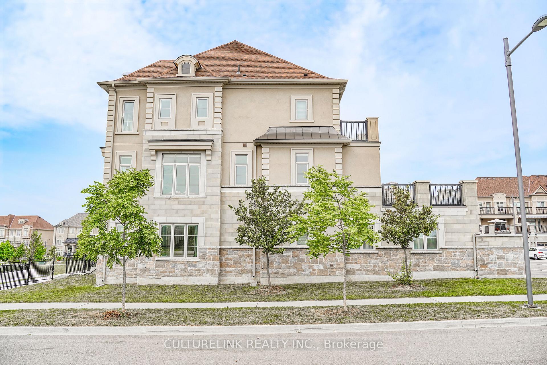 Photo 5 of 37 Babington Gate, Vaughan, Maple — HOMEH