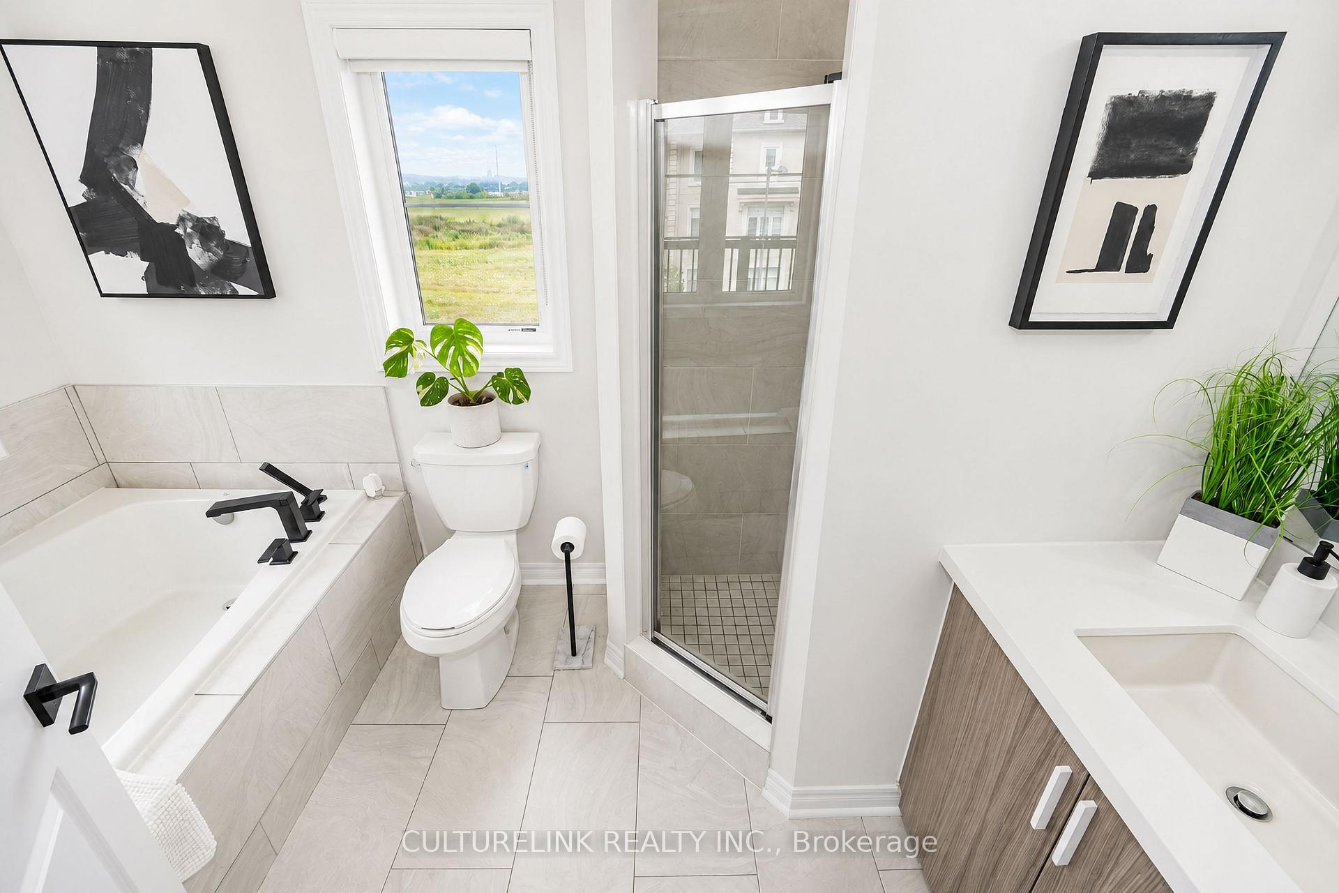 Photo 18 of 37 Babington Gate, Vaughan, Maple — HOMEH