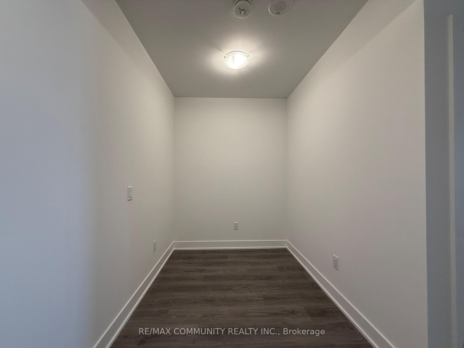 Photo 4 of Unit 2611, 2545 Simcoe Street N, Oshawa, Windfields — HOMEH