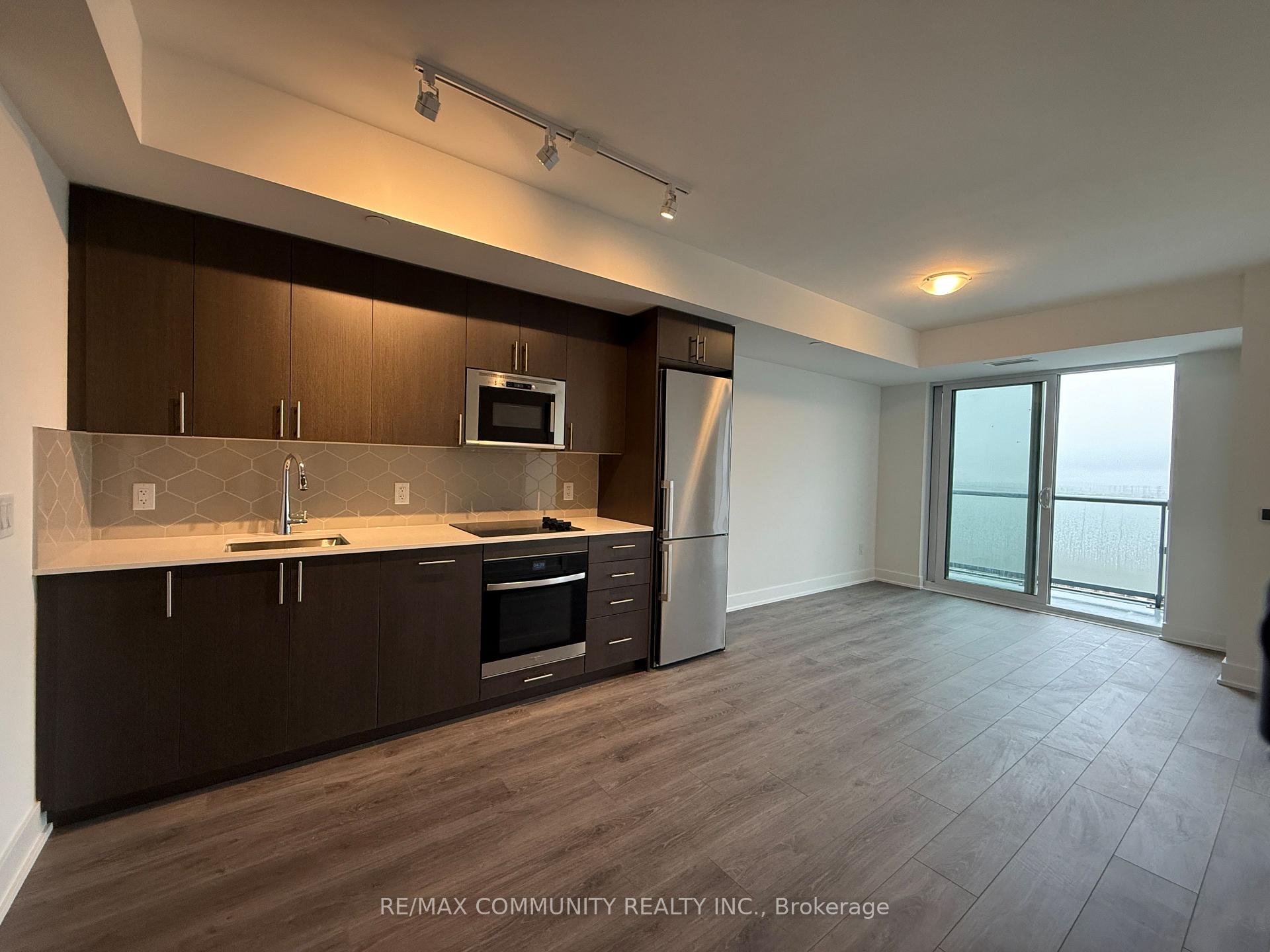 Photo 7 of Unit 2611, 2545 Simcoe Street N, Oshawa, Windfields — HOMEH