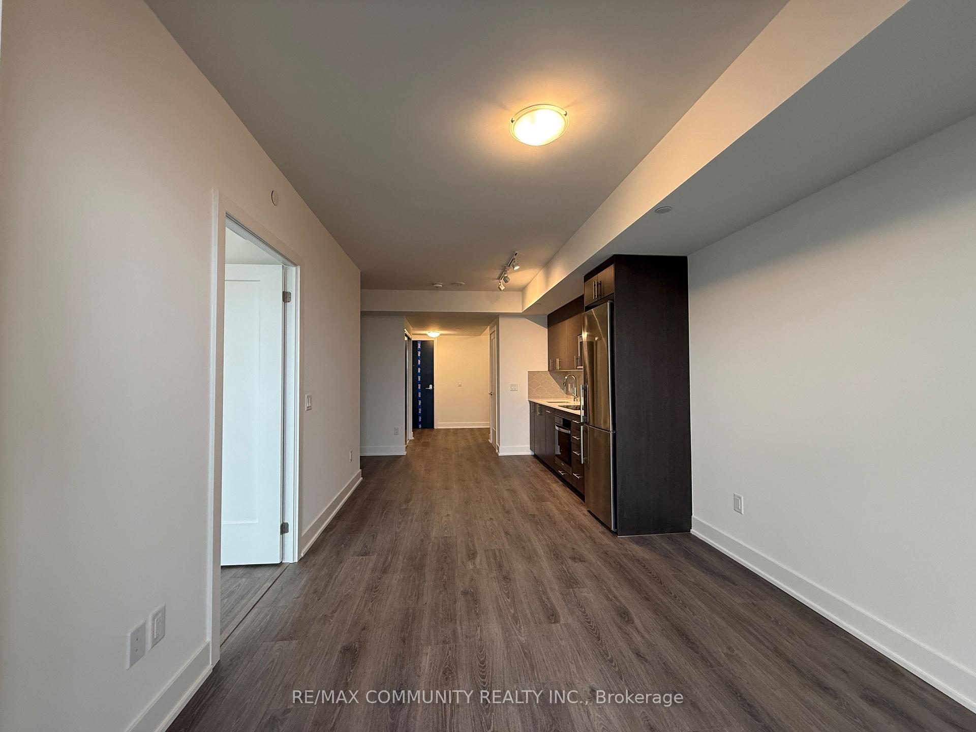 Photo 10 of Unit 2611, 2545 Simcoe Street N, Oshawa, Windfields — HOMEH