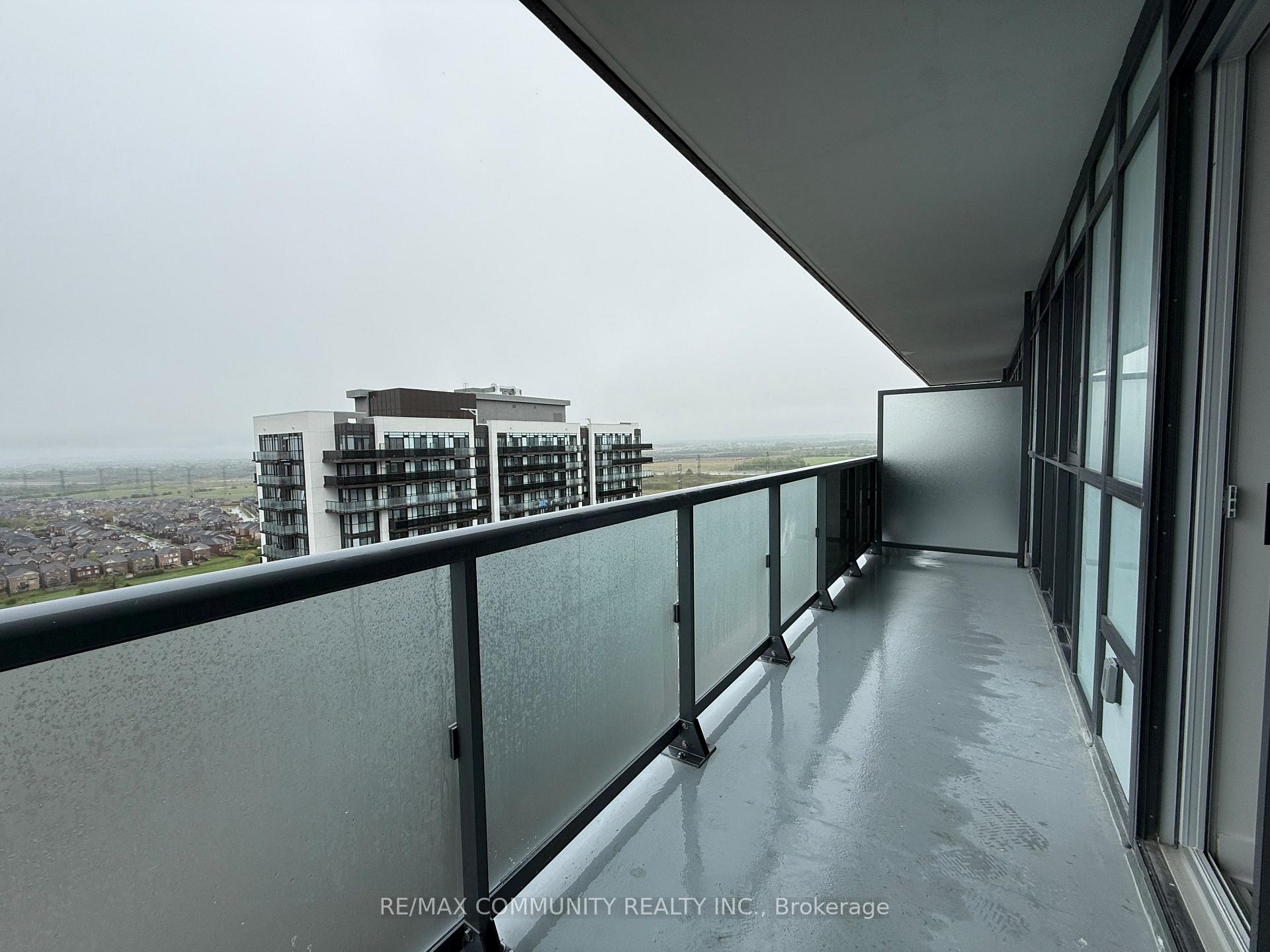Photo 11 of Unit 2611, 2545 Simcoe Street N, Oshawa, Windfields — HOMEH