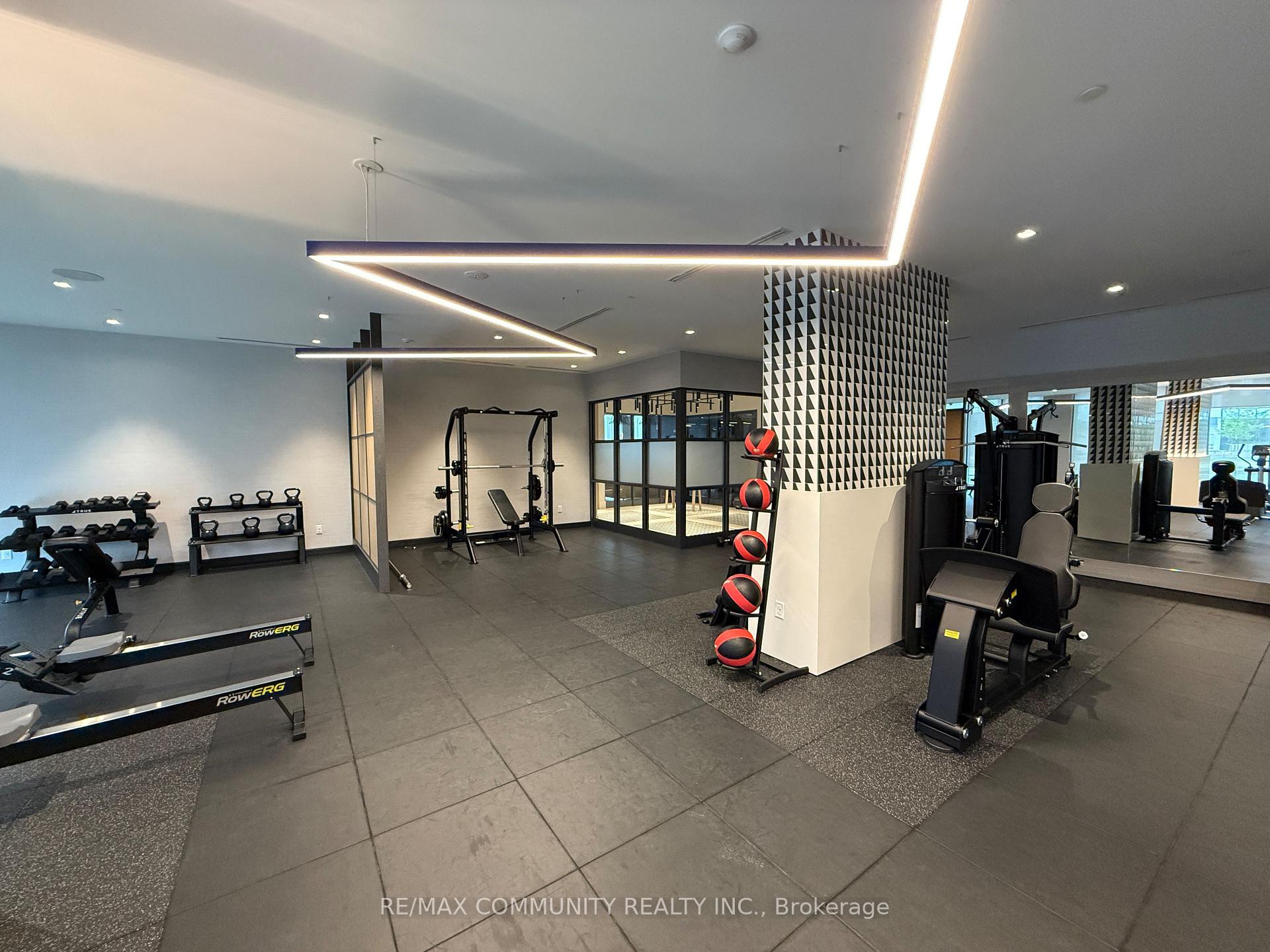 Photo 19 of Unit 2611, 2545 Simcoe Street N, Oshawa, Windfields — HOMEH