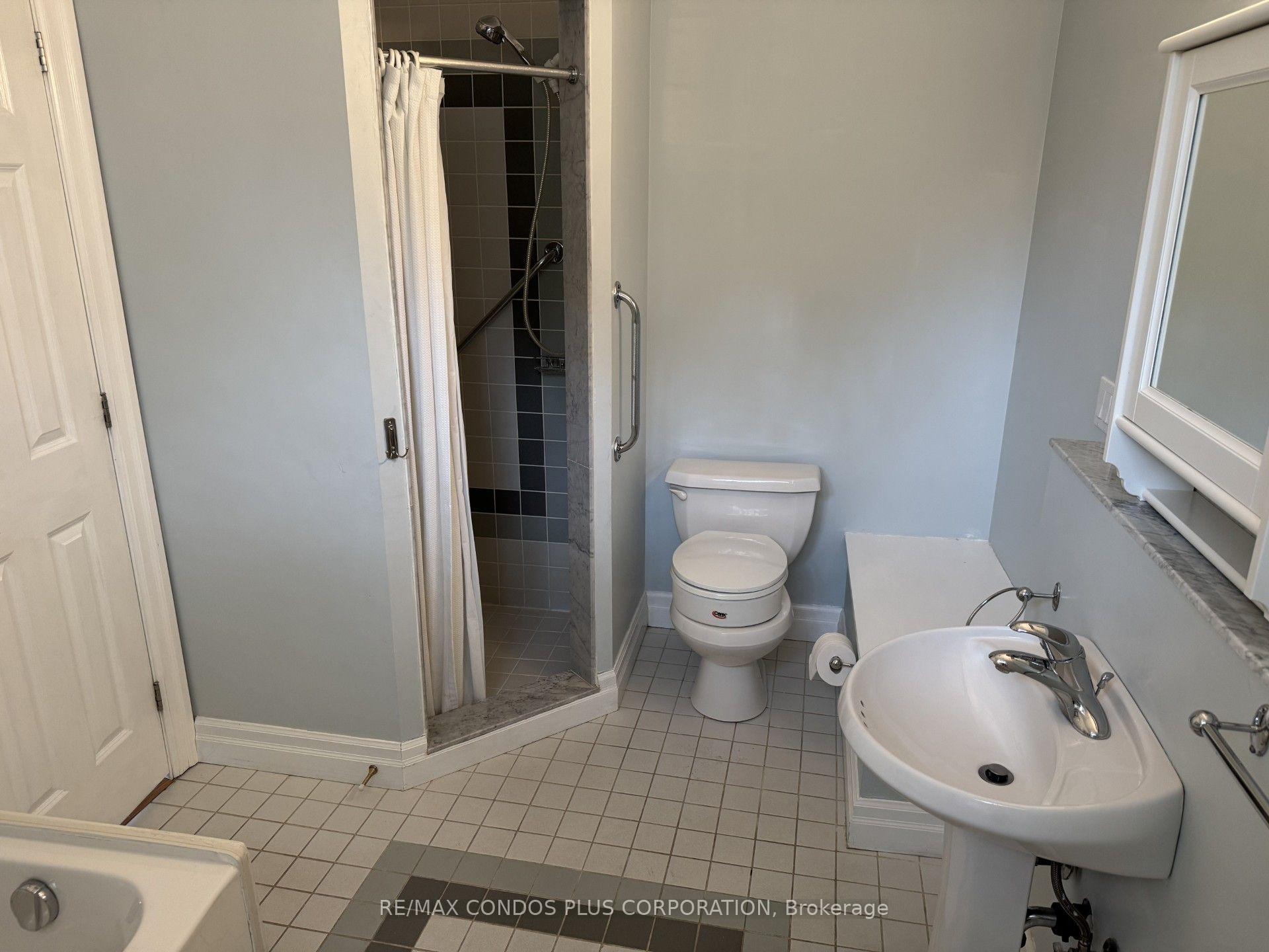 Photo 11 of 103 Pears Avenue, Toronto, The Annex — HOMEH