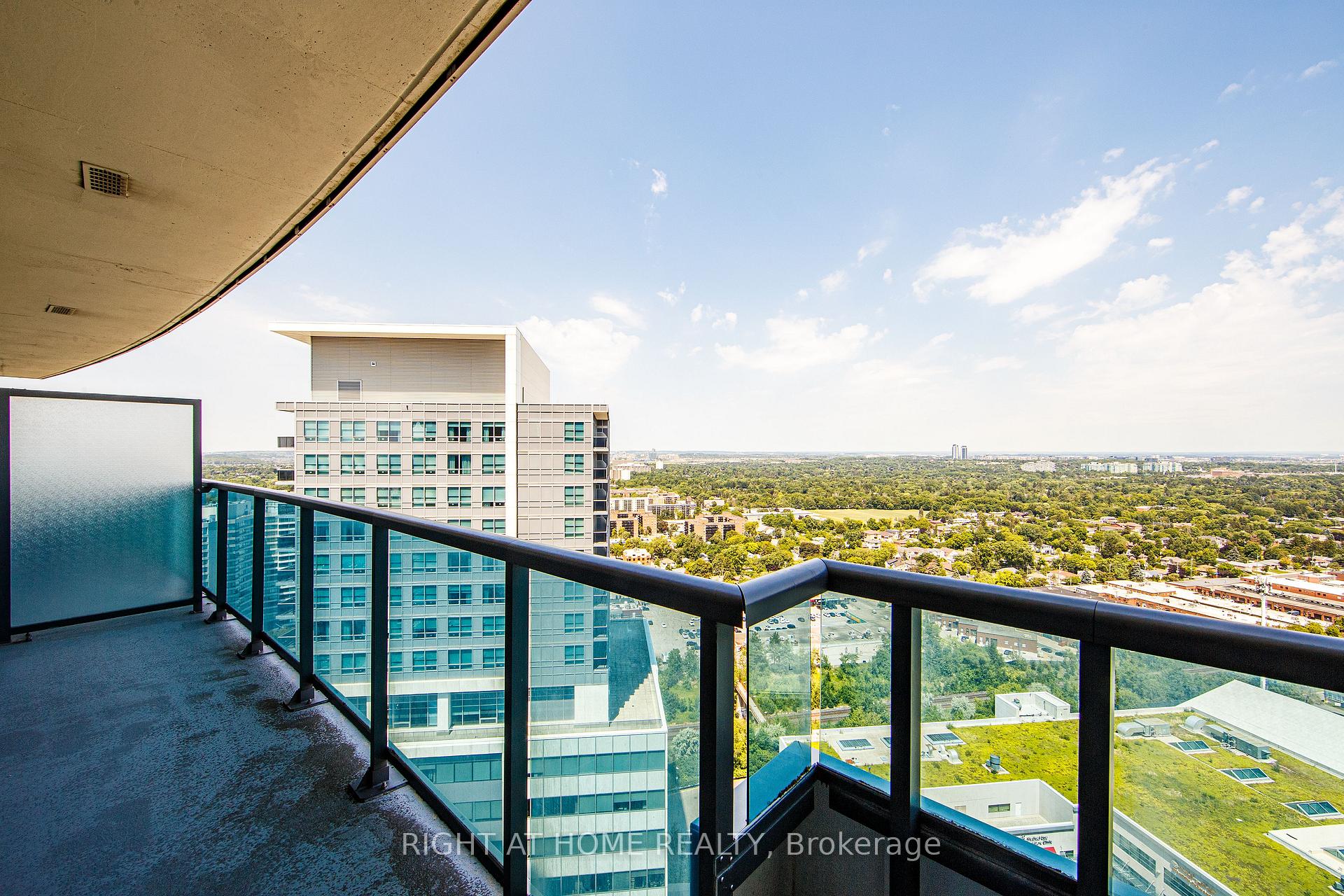 Photo 13 of Unit 2203, 7171 Yonge Street, Markham, Grandview — HOMEH
