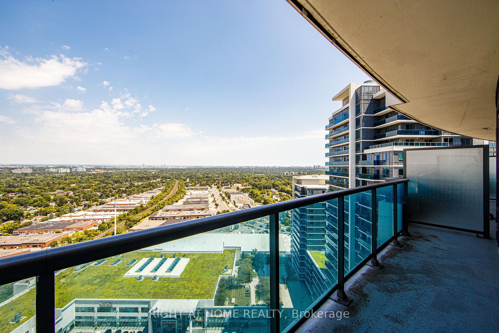 Photo 14 of Unit 2203, 7171 Yonge Street, Markham, Grandview — HOMEH