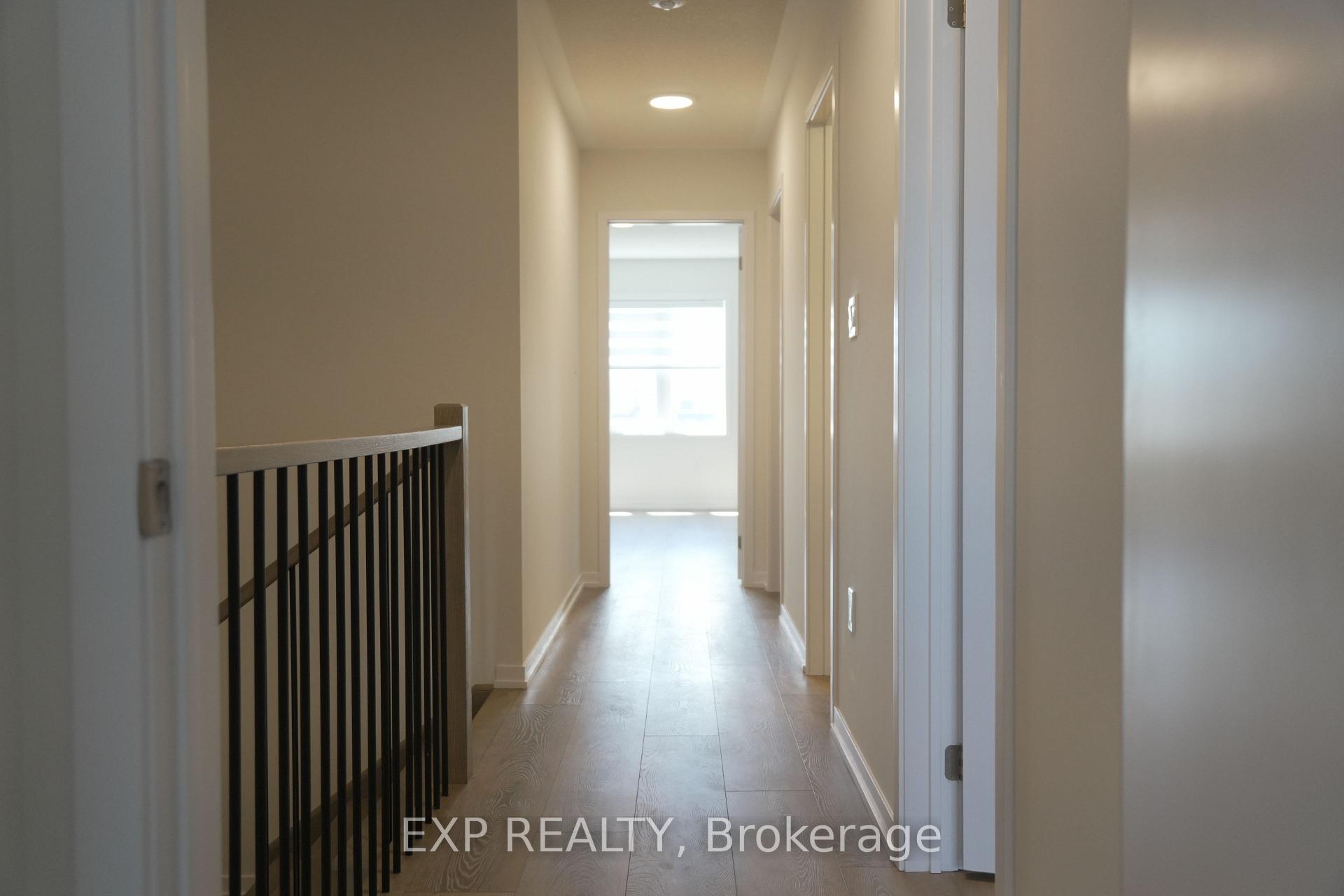 Photo 12 of 26 Alfred Garvey Gate, Georgina, Keswick North — HOMEH