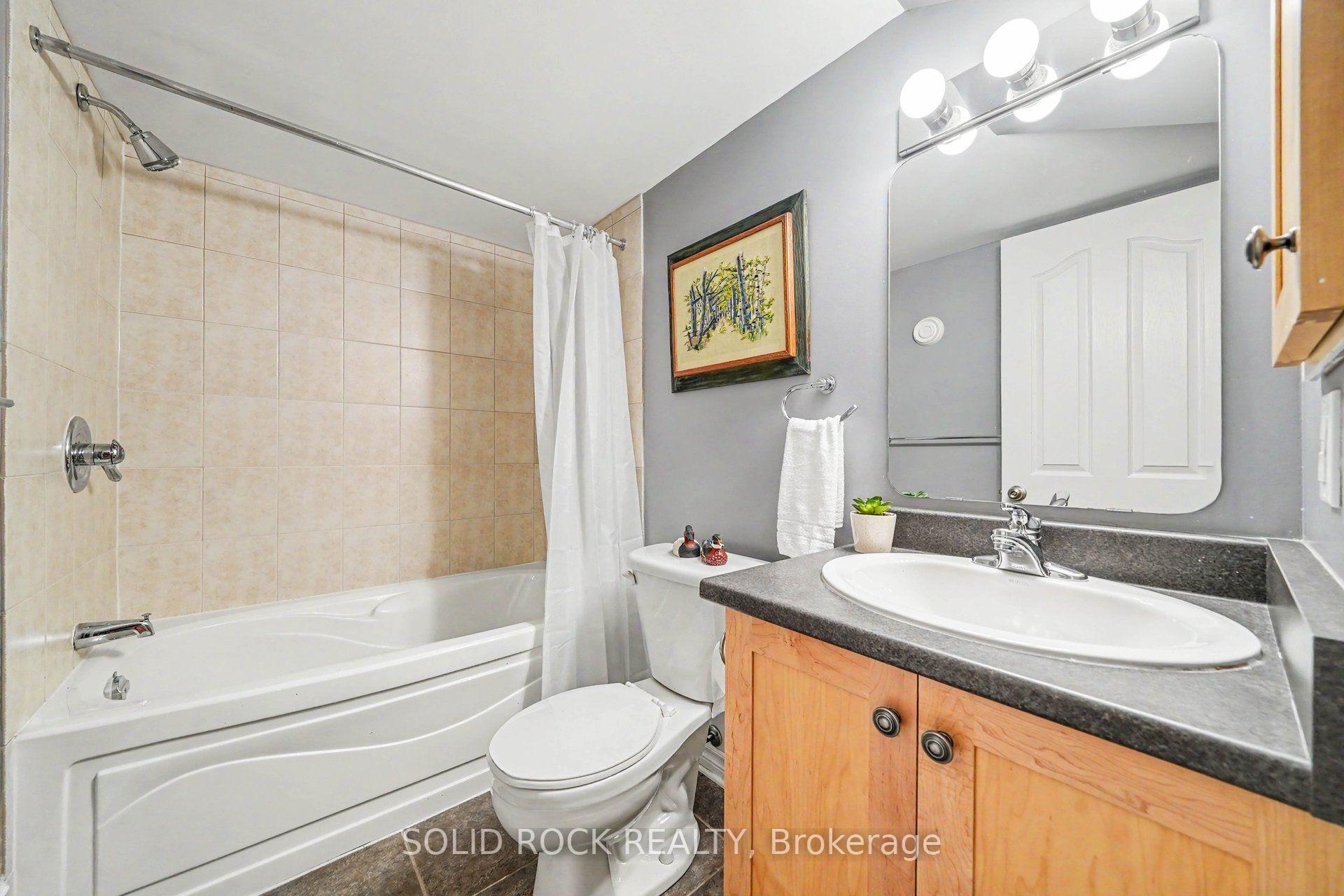 Photo 32 of 310 Grey Seal Circle, Ottawa, Riverside South/Gloucester Glen — HOMEH