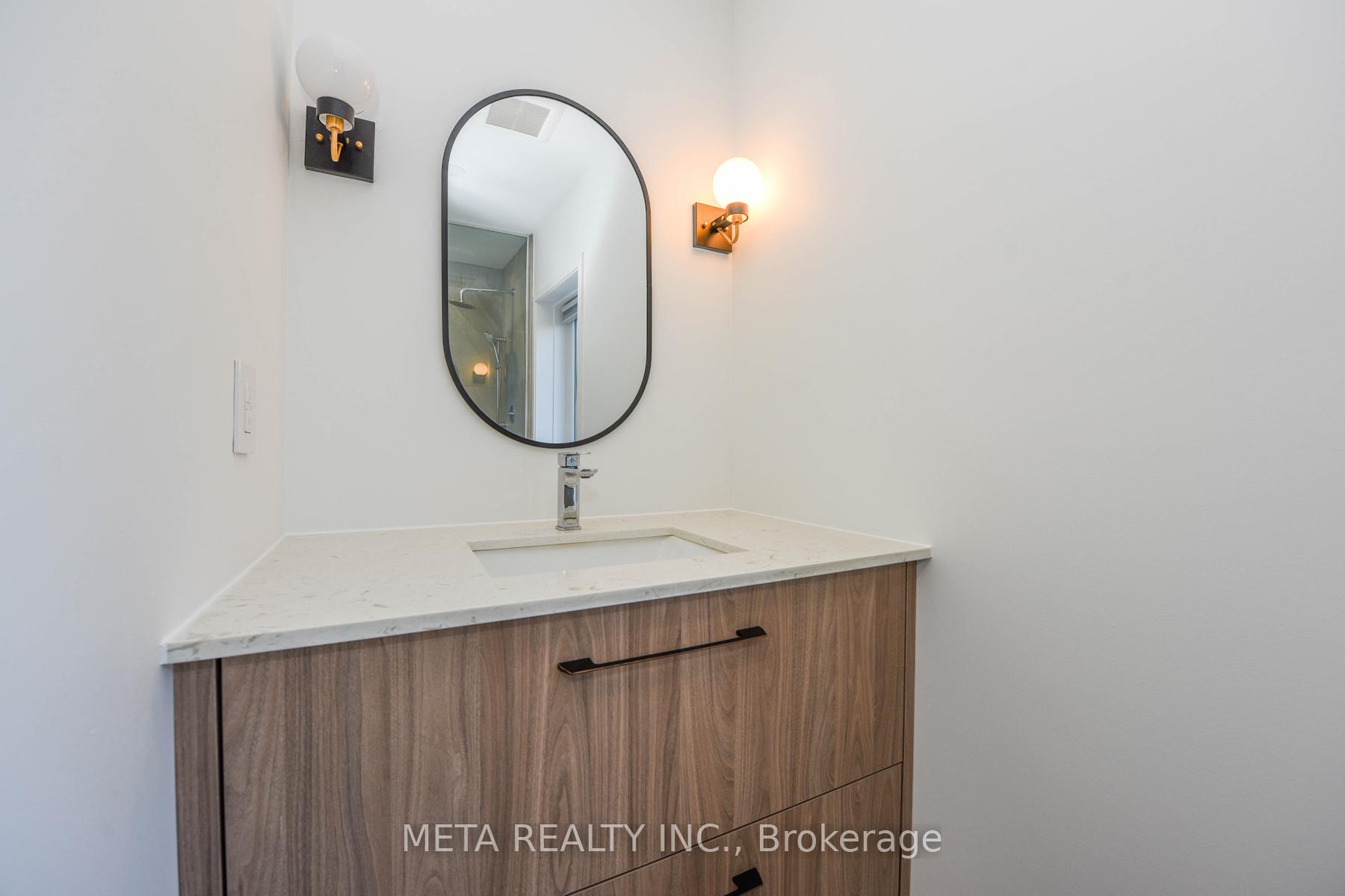 Photo 13 of 28 Connorvale Avenue, Etobicoke, Alderwood — HOMEH