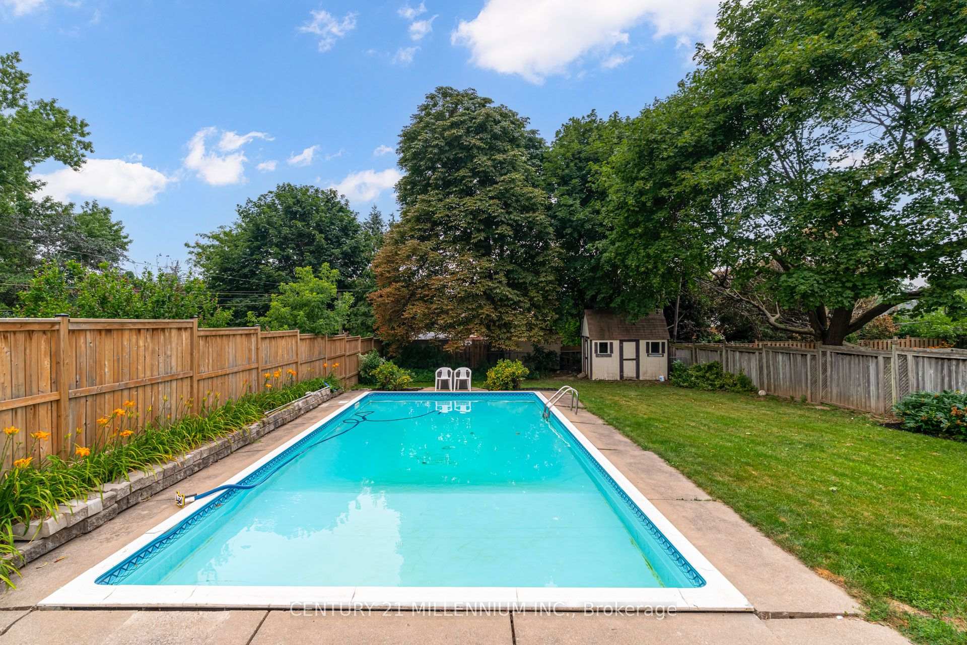 Photo 19 of 44 Byron Street, Halton Hills, Georgetown — HOMEH