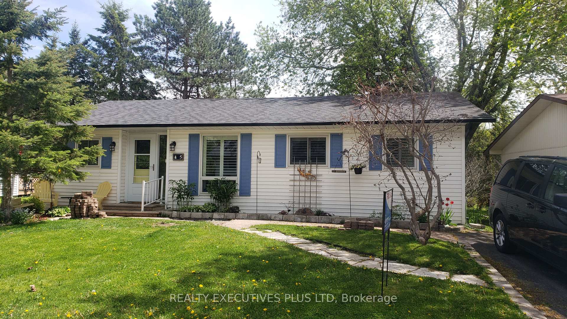 Photo 1 of 5 Tecumseth Pines Drive, New Tecumseth, Rural New Tecumseth — HOMEH