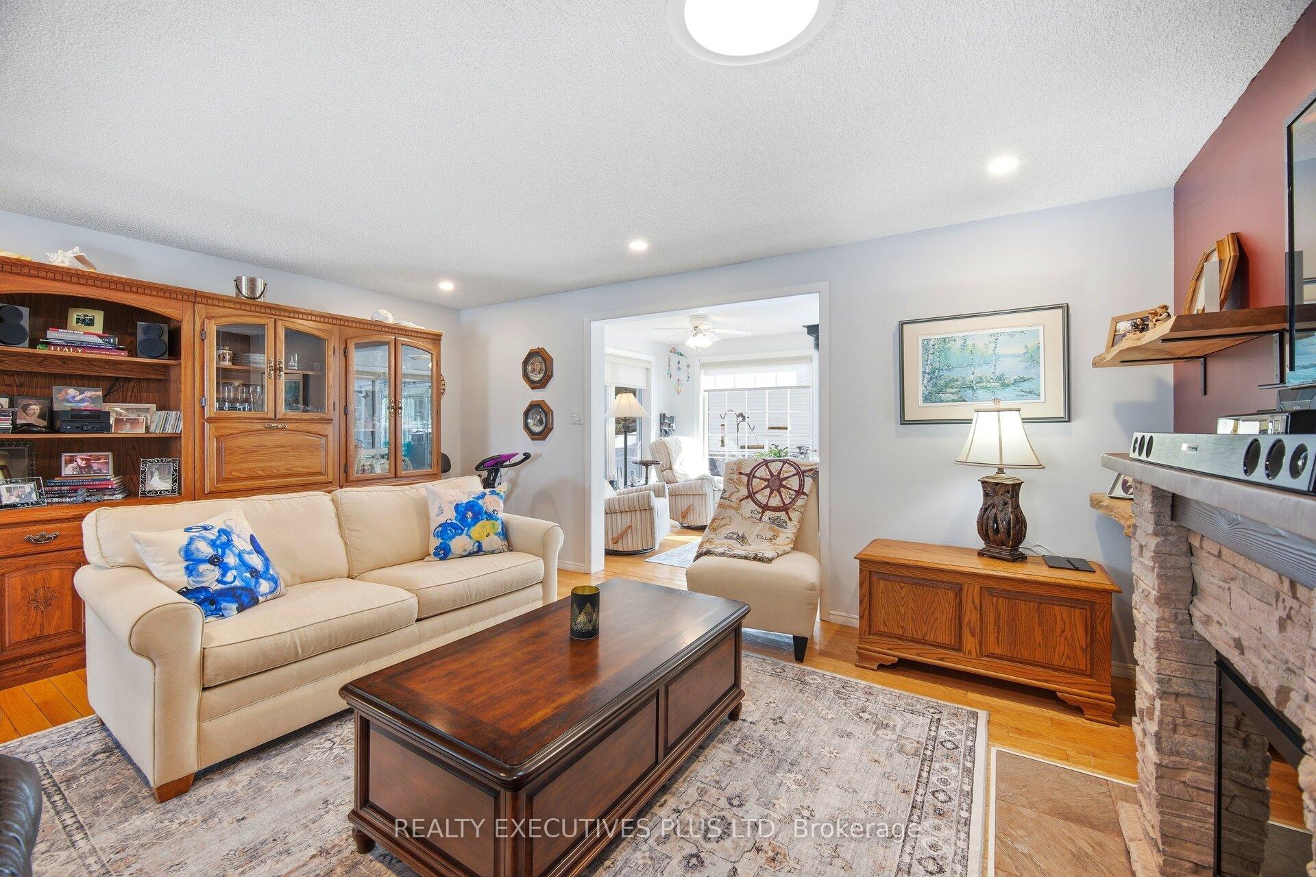 Photo 21 of 5 Tecumseth Pines Drive, New Tecumseth, Rural New Tecumseth — HOMEH