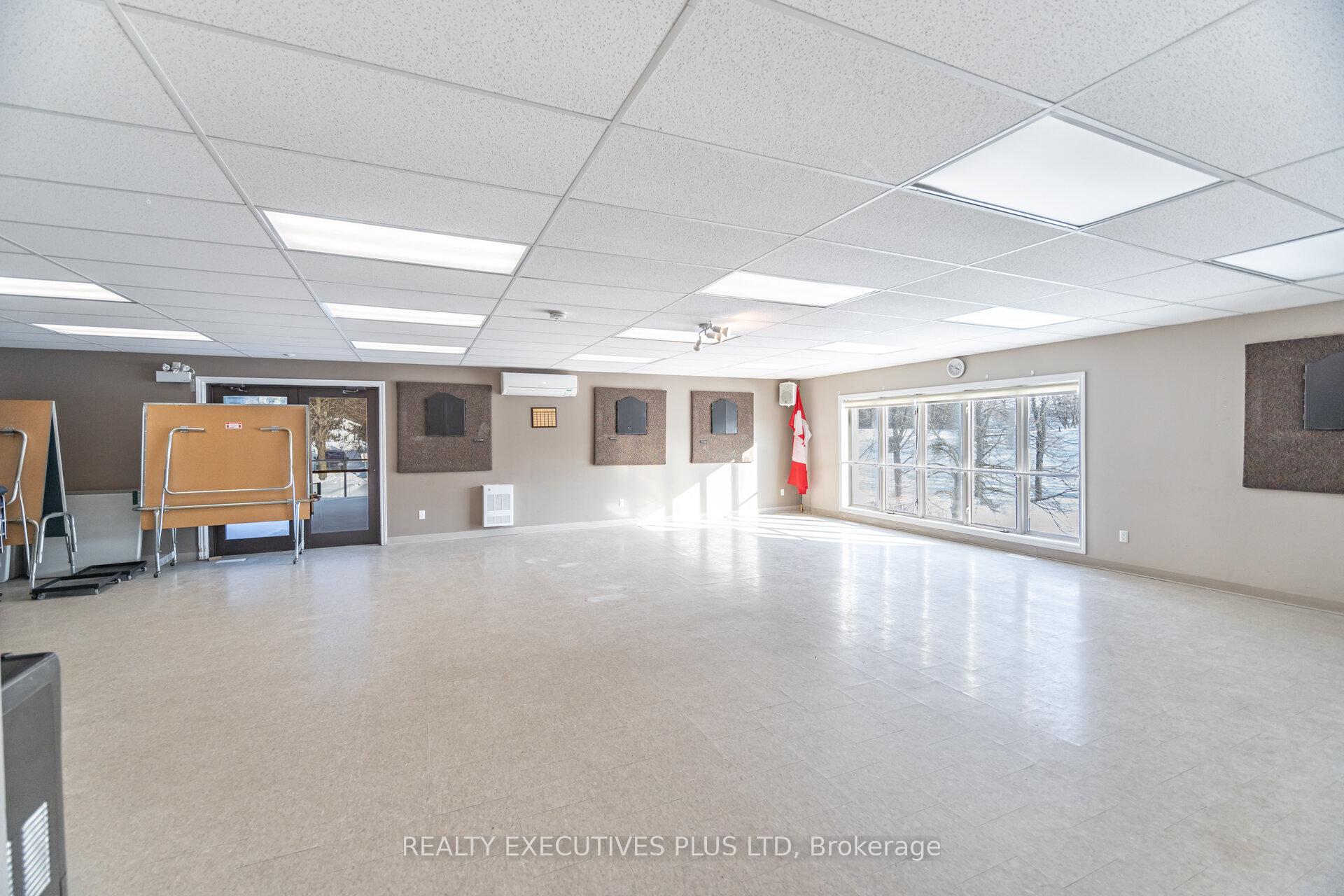 Photo 46 of 5 Tecumseth Pines Drive, New Tecumseth, Rural New Tecumseth — HOMEH