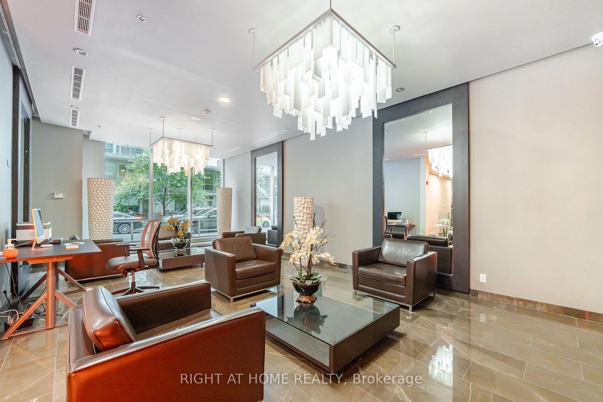 Photo 3 of Unit Lph01, 21 Nelson Street, Toronto, Waterfront Communities — HOMEH