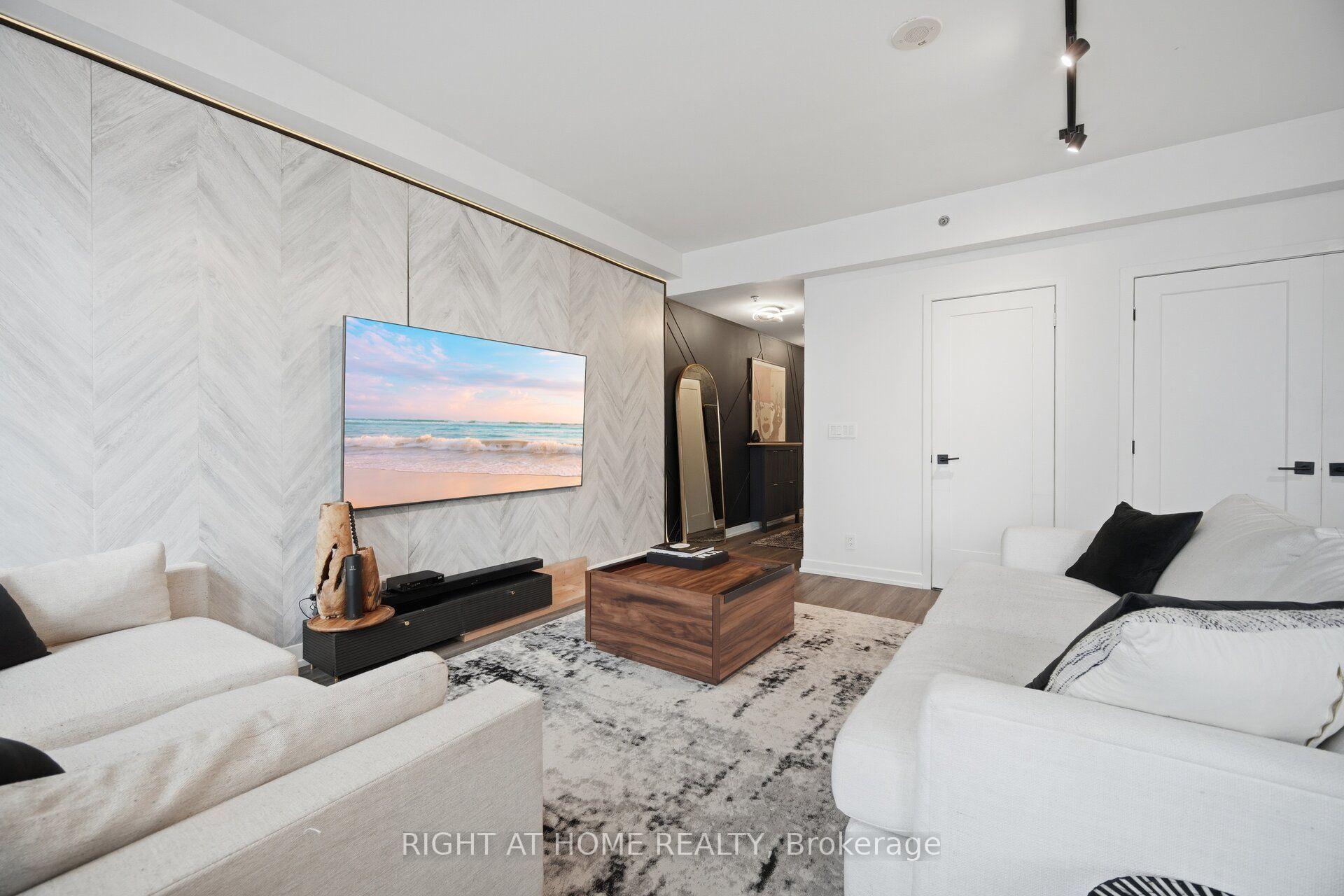 Photo 6 of Unit Lph01, 21 Nelson Street, Toronto, Waterfront Communities — HOMEH