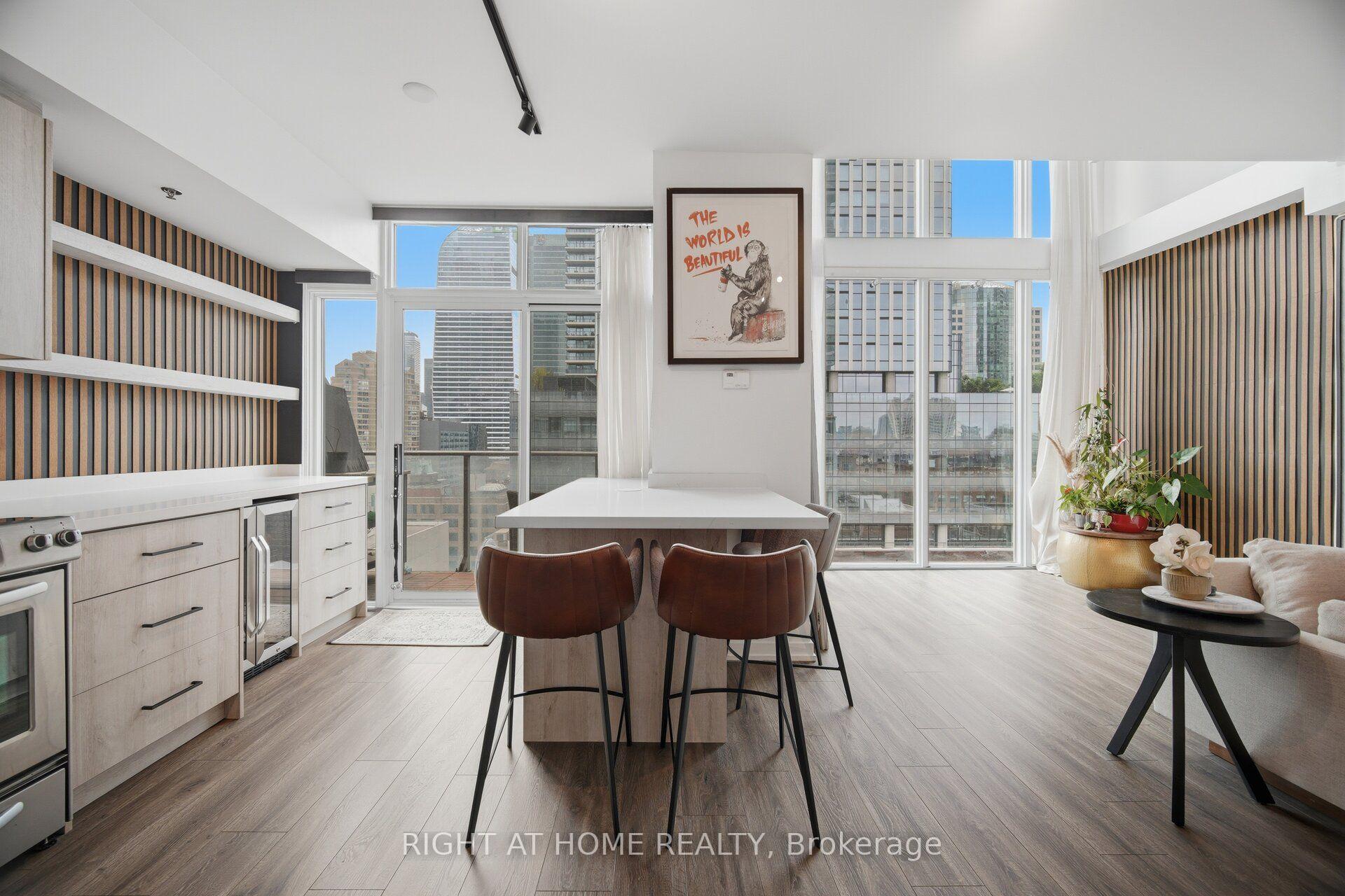Photo 13 of Unit Lph01, 21 Nelson Street, Toronto, Waterfront Communities — HOMEH