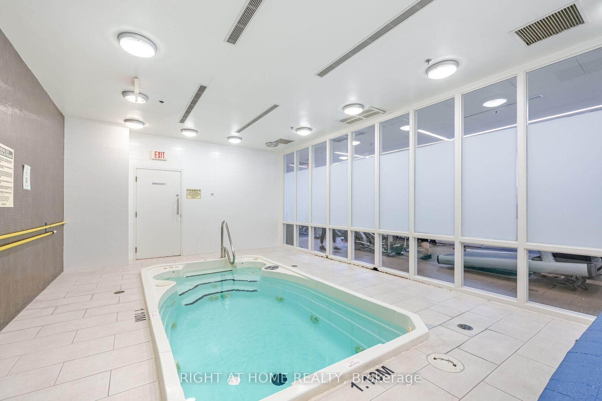 Photo 32 of Unit Lph01, 21 Nelson Street, Toronto, Waterfront Communities — HOMEH