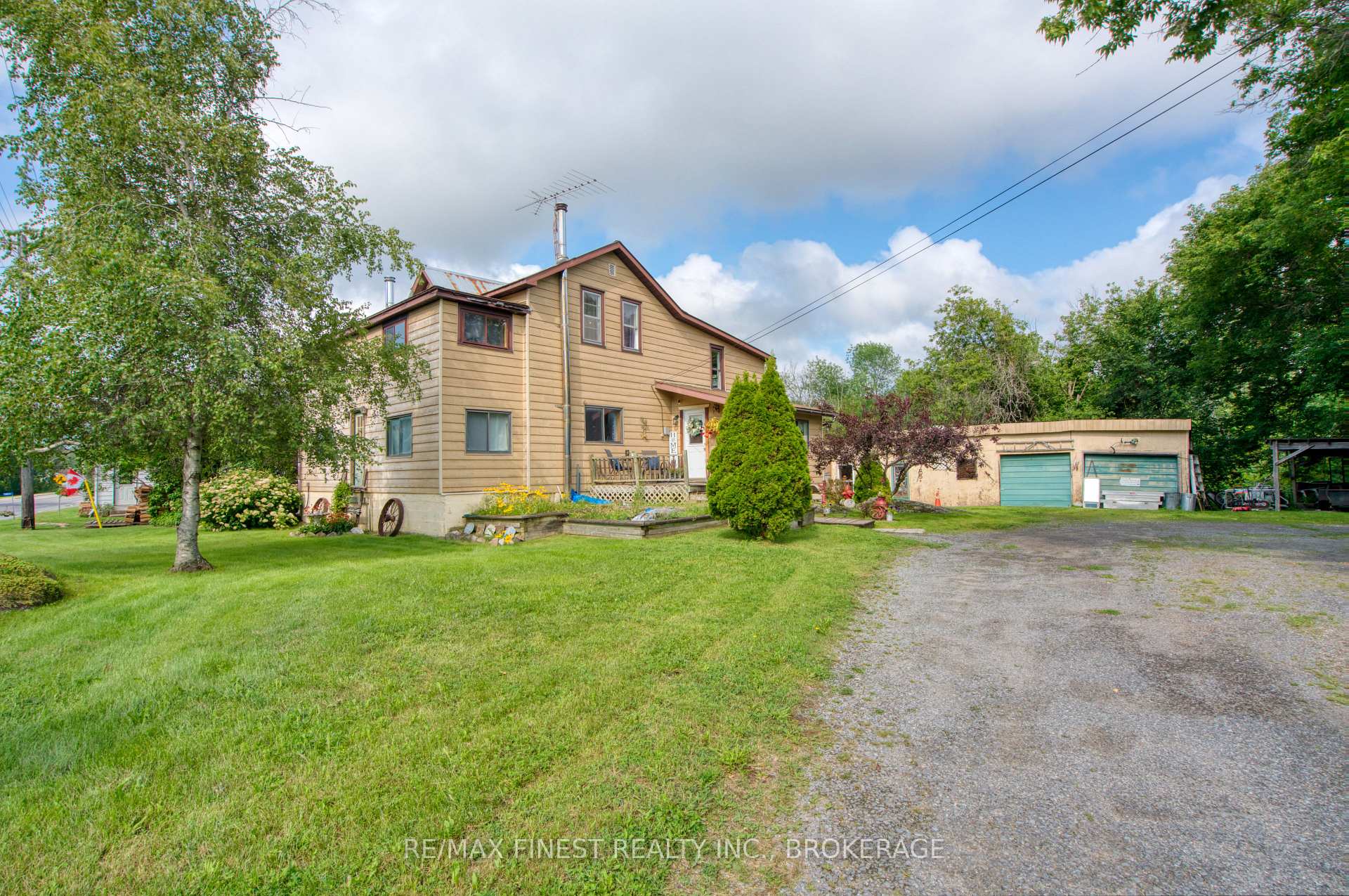 Photo 1 of 11621 Road 38, Frontenac, Frontenac Centre — HOMEH