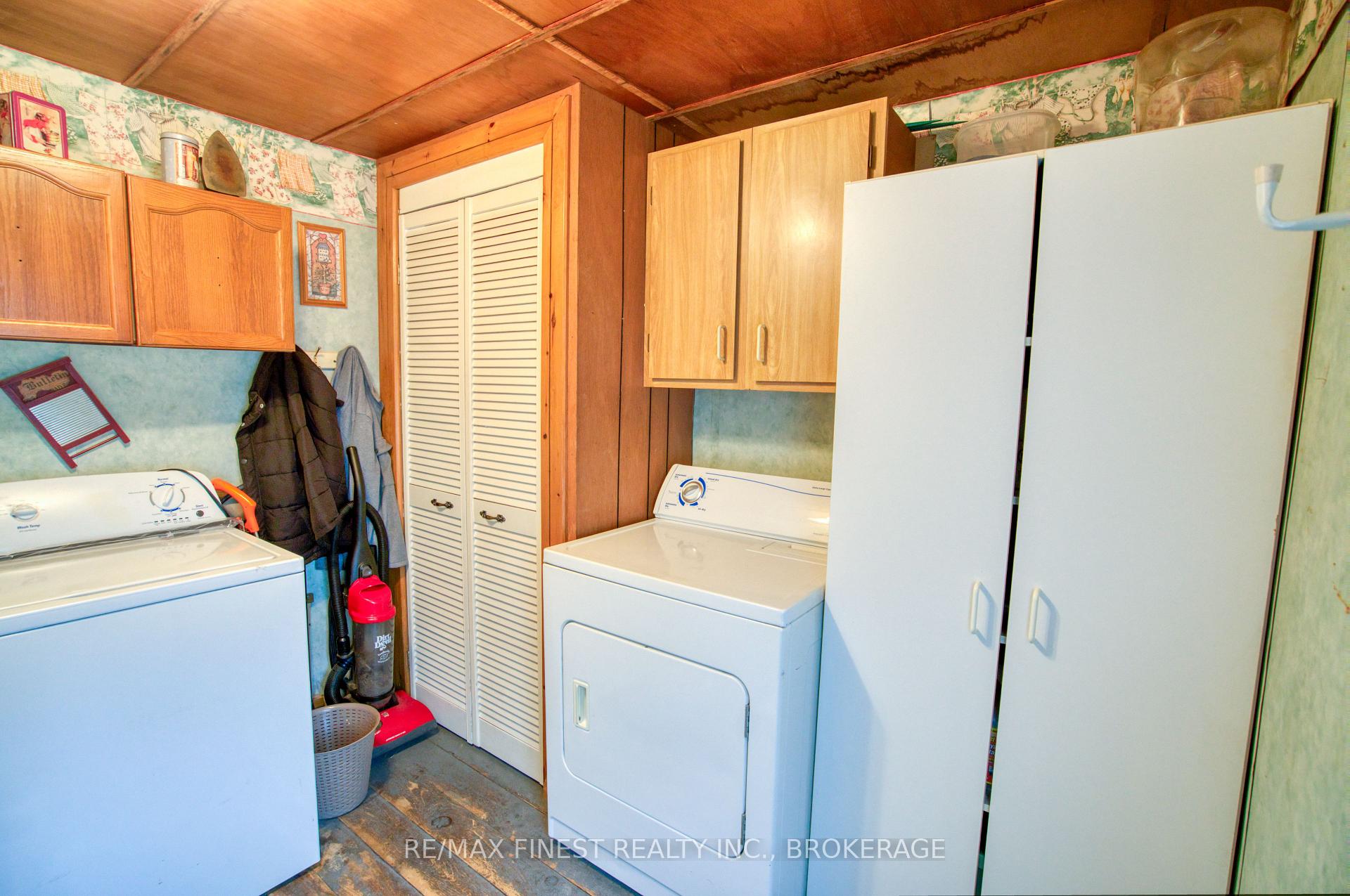 Photo 8 of 11621 Road 38, Frontenac, Frontenac Centre — HOMEH