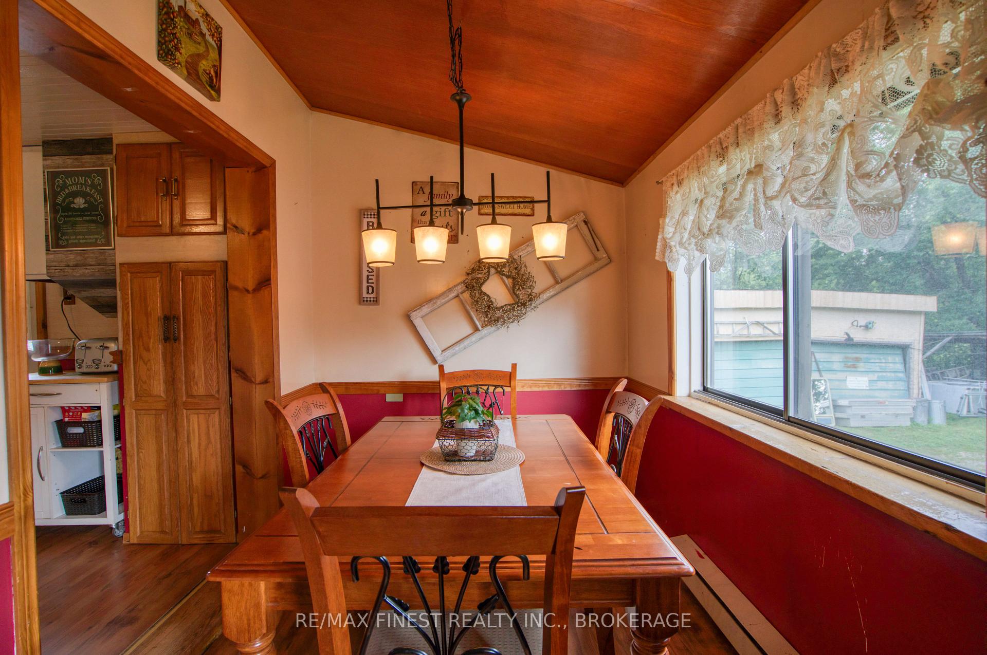 Photo 9 of 11621 Road 38, Frontenac, Frontenac Centre — HOMEH