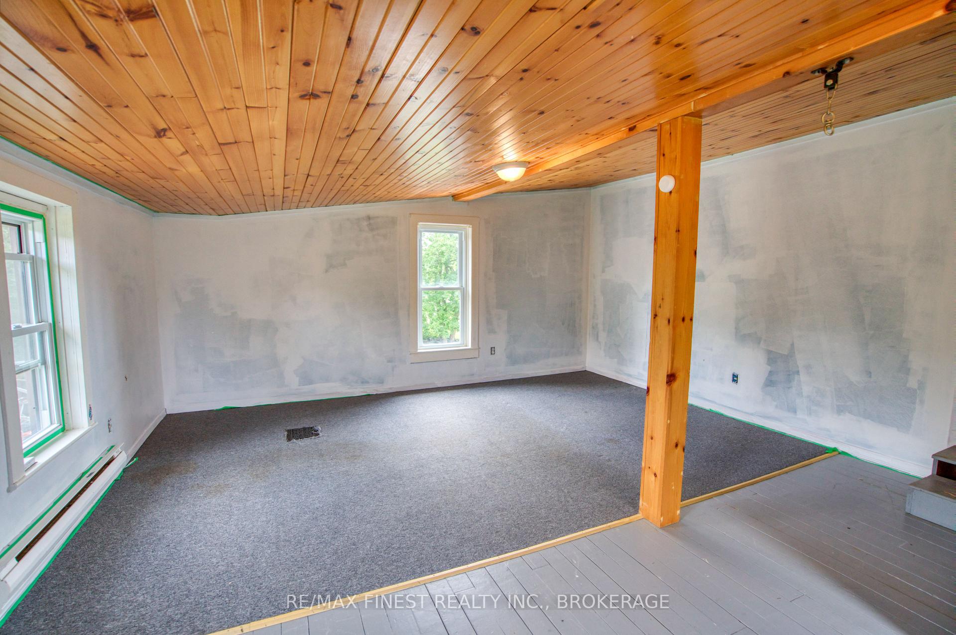 Photo 27 of 11621 Road 38, Frontenac, Frontenac Centre — HOMEH
