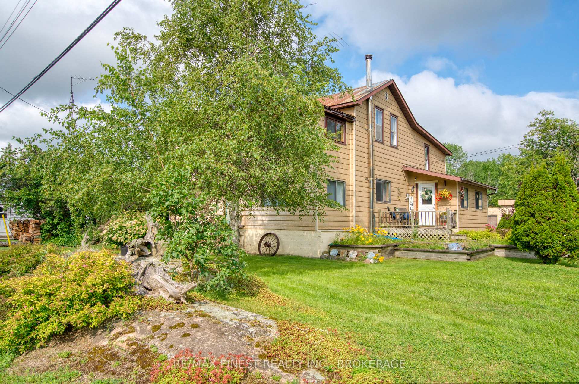 Photo 32 of 11621 Road 38, Frontenac, Frontenac Centre — HOMEH