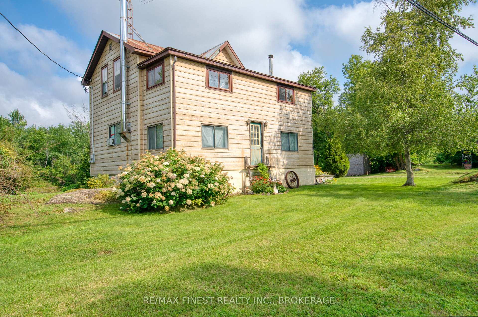 Photo 34 of 11621 Road 38, Frontenac, Frontenac Centre — HOMEH