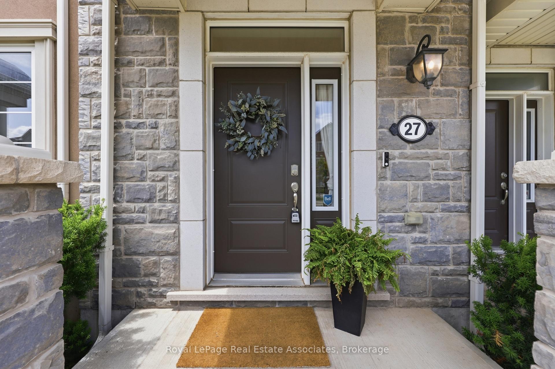 Photo 6 of Unit 27, 1222 Rose Way, Milton, Cobban — HOMEH