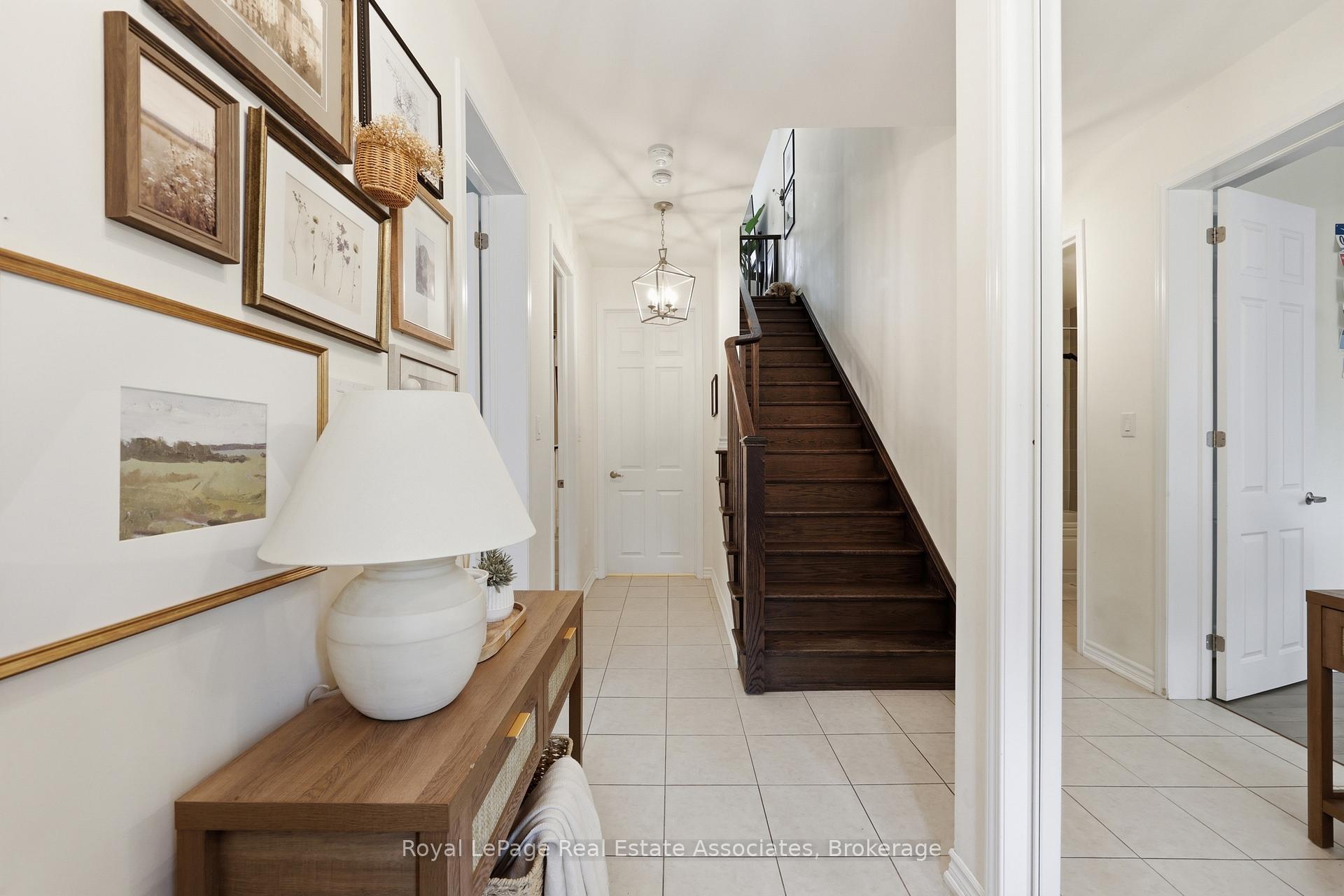 Photo 7 of Unit 27, 1222 Rose Way, Milton, Cobban — HOMEH