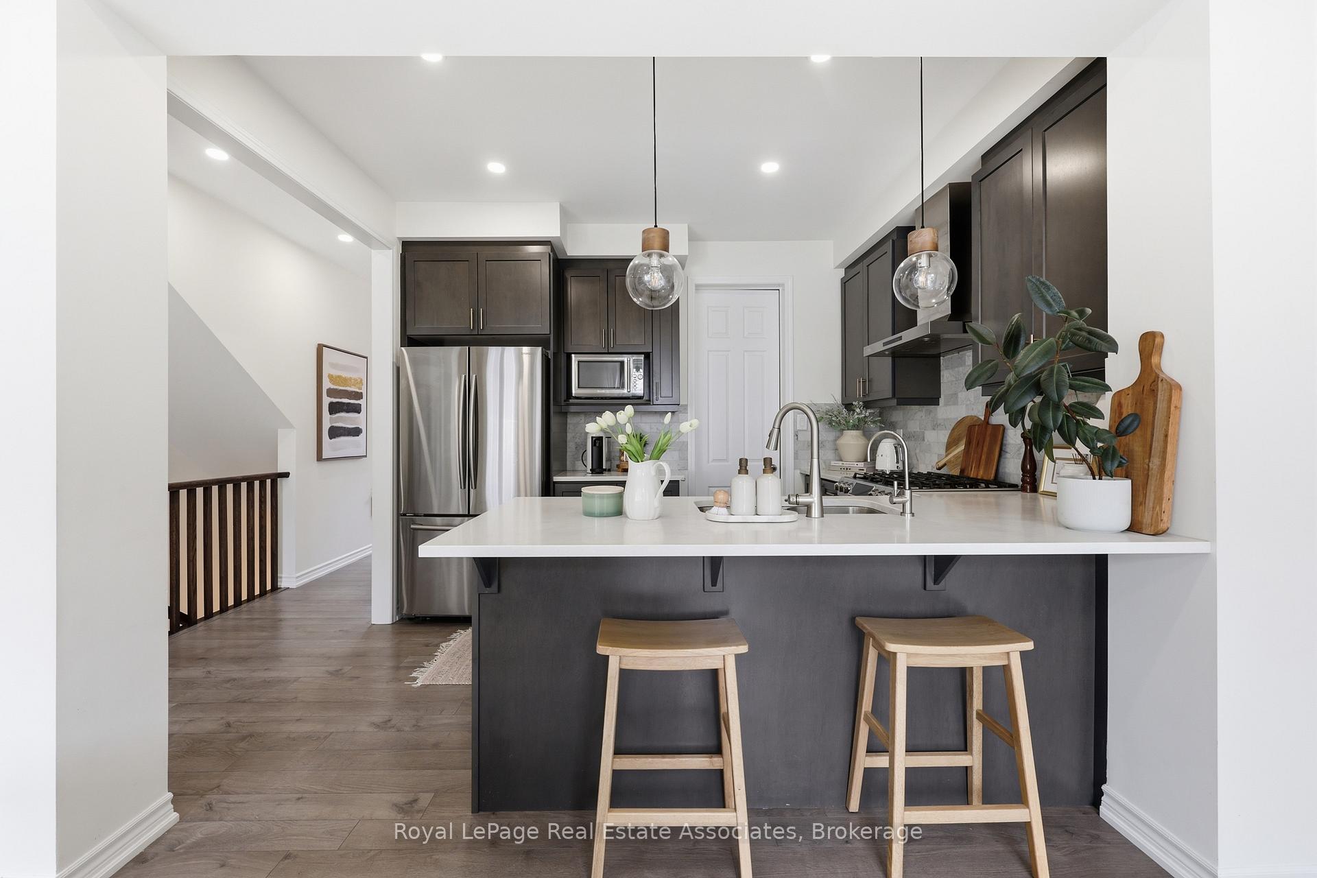 Photo 12 of Unit 27, 1222 Rose Way, Milton, Cobban — HOMEH