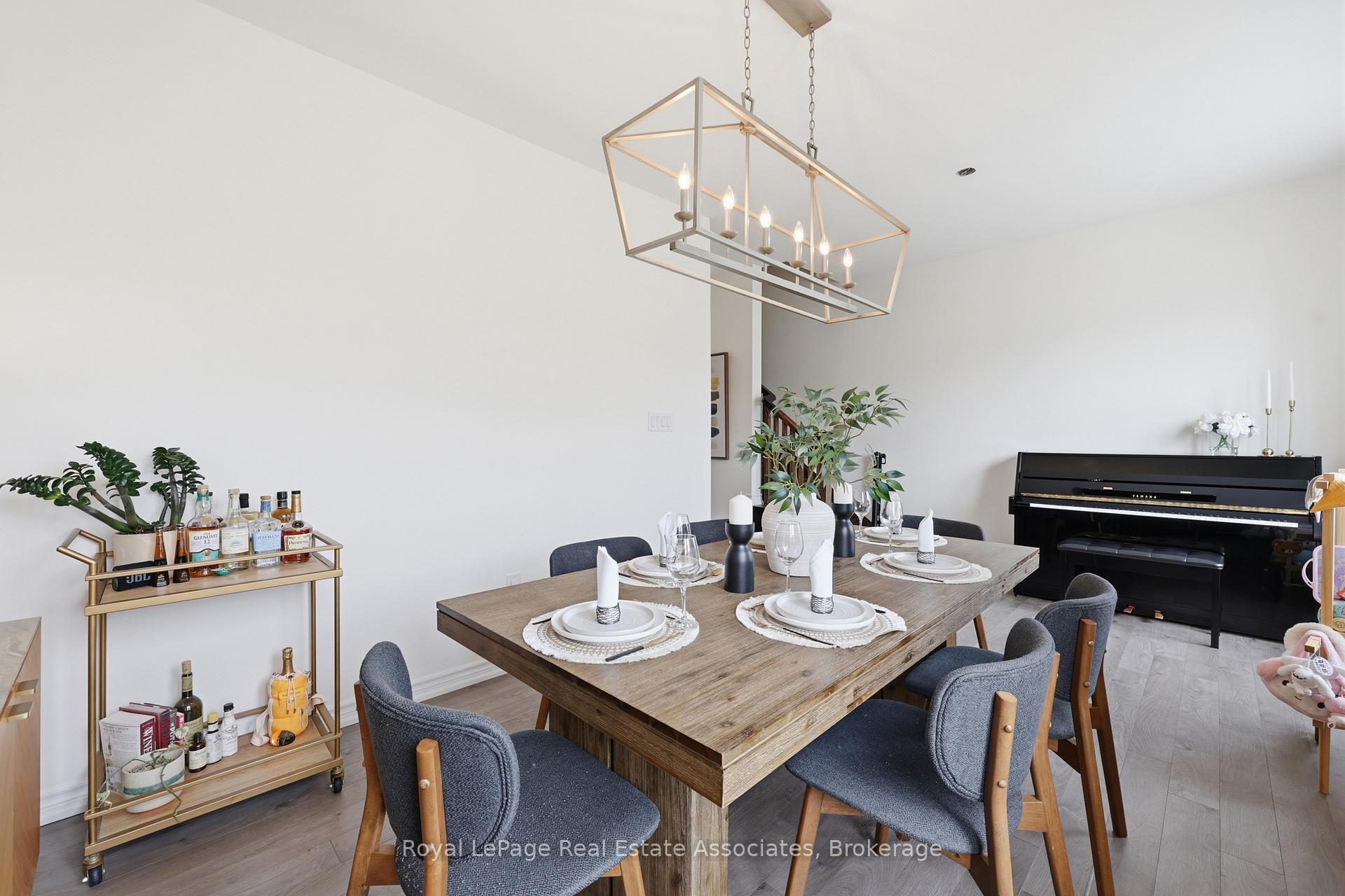 Photo 24 of Unit 27, 1222 Rose Way, Milton, Cobban — HOMEH