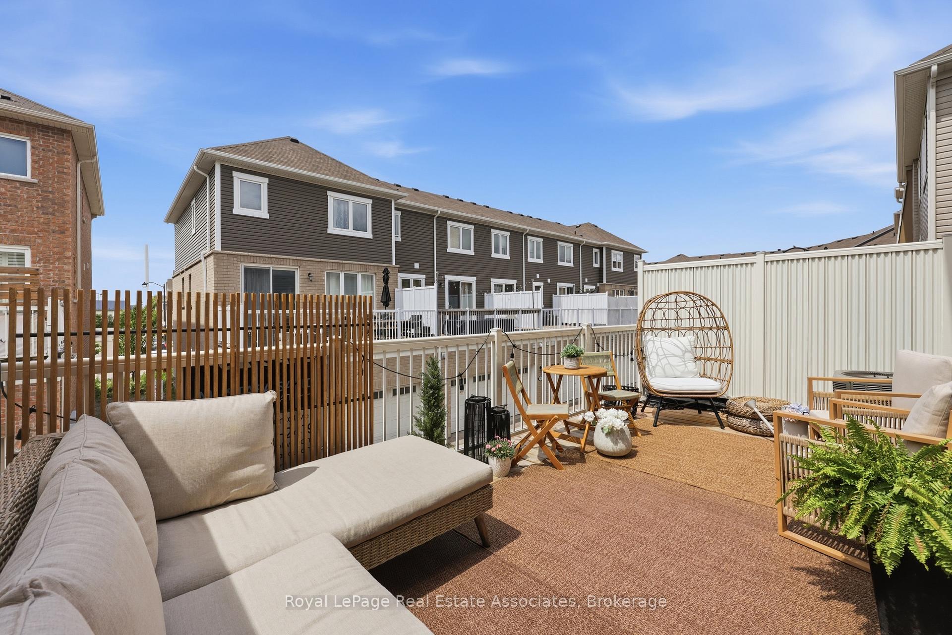 Photo 35 of Unit 27, 1222 Rose Way, Milton, Cobban — HOMEH