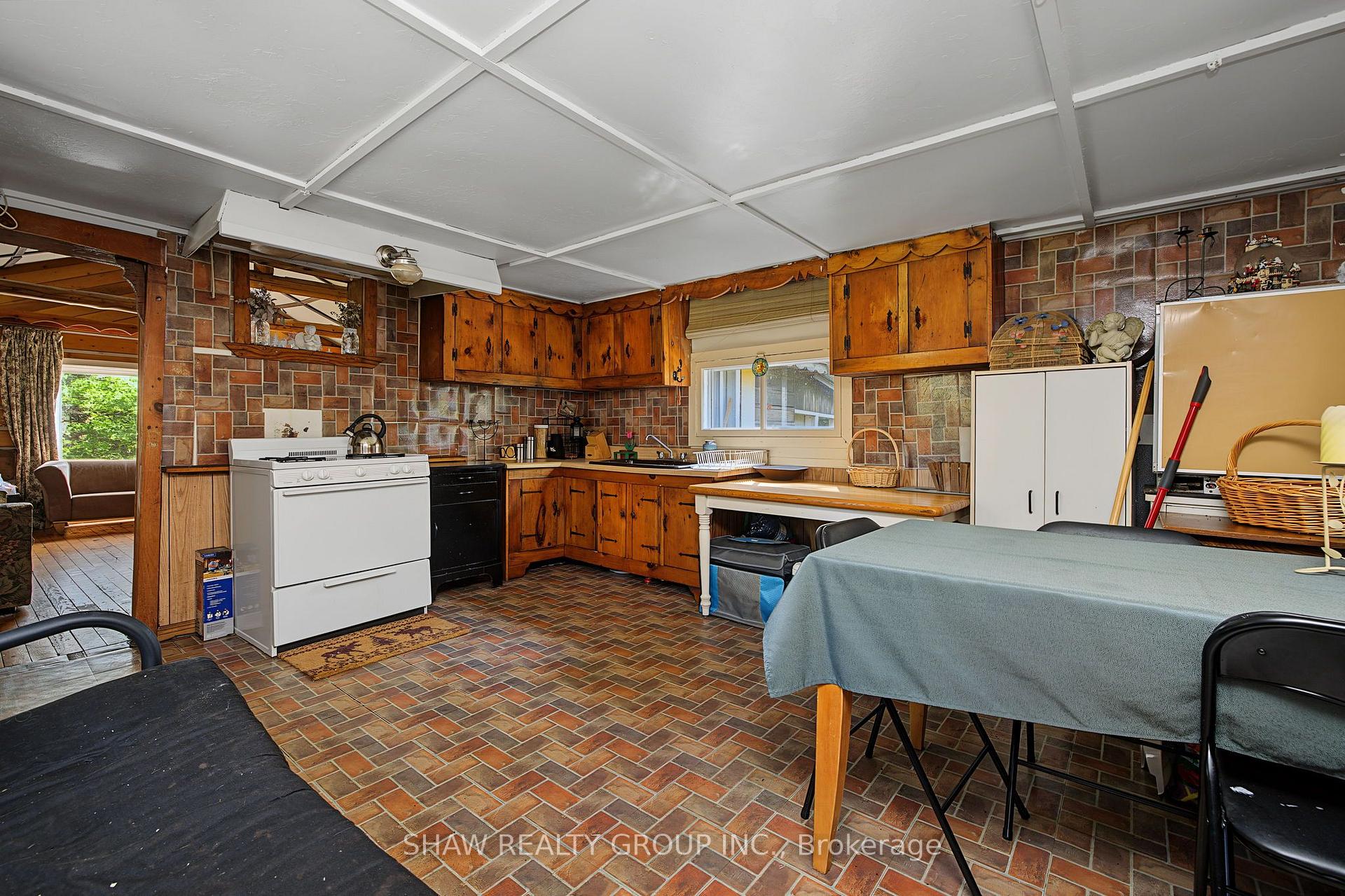 Photo 6 of 3726 Nipissing Road, Magnetawan — HOMEH