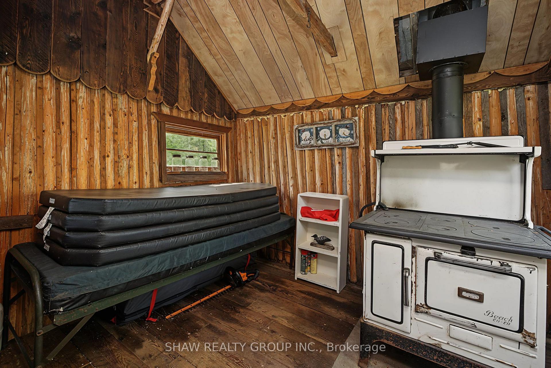 Photo 16 of 3726 Nipissing Road, Magnetawan — HOMEH