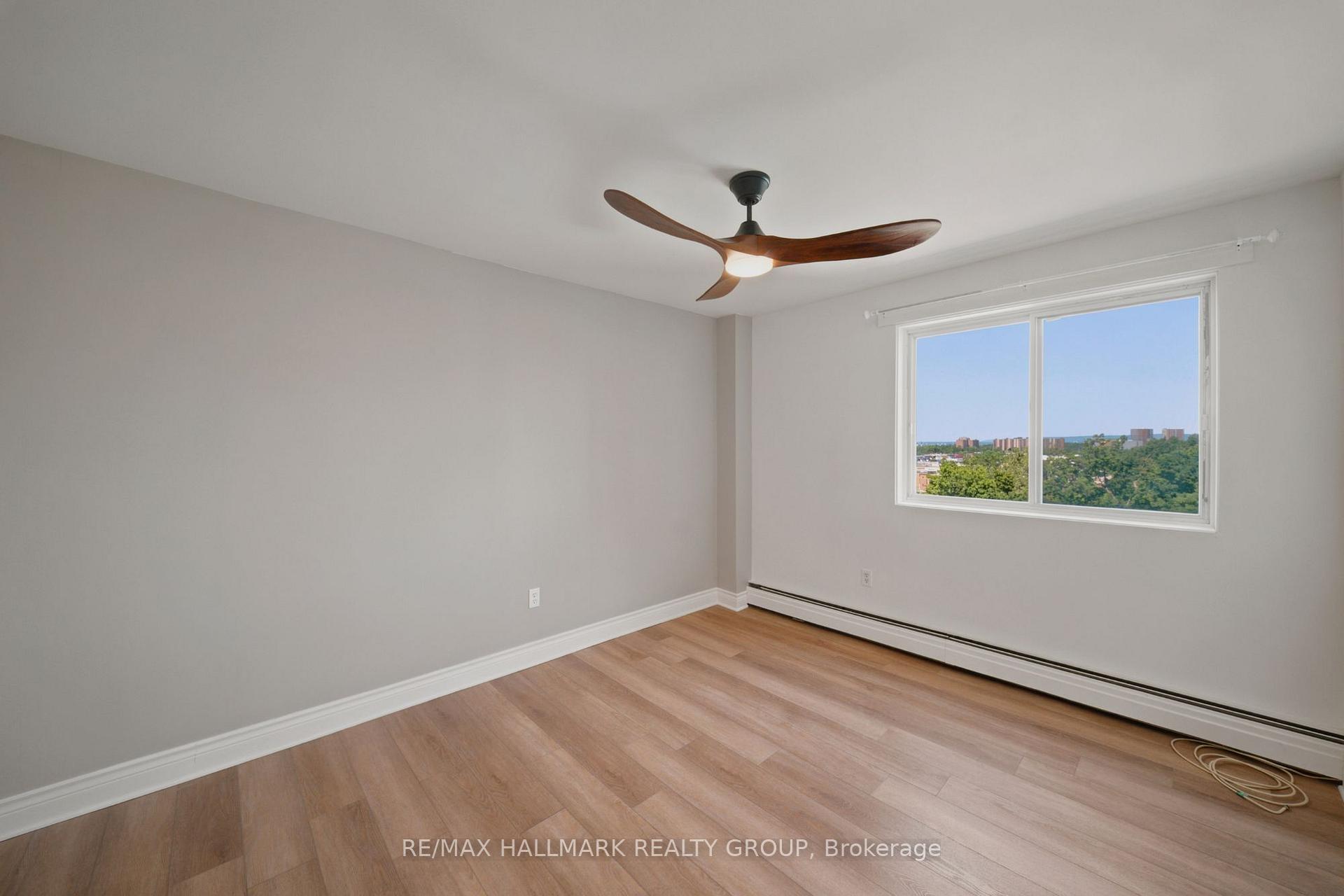 Photo 11 of Unit 714, 20 Chesterton Drive, Ottawa, Borden Farm/Stewart Farm/Carleton Heights/Parkwood Hills — HOMEH